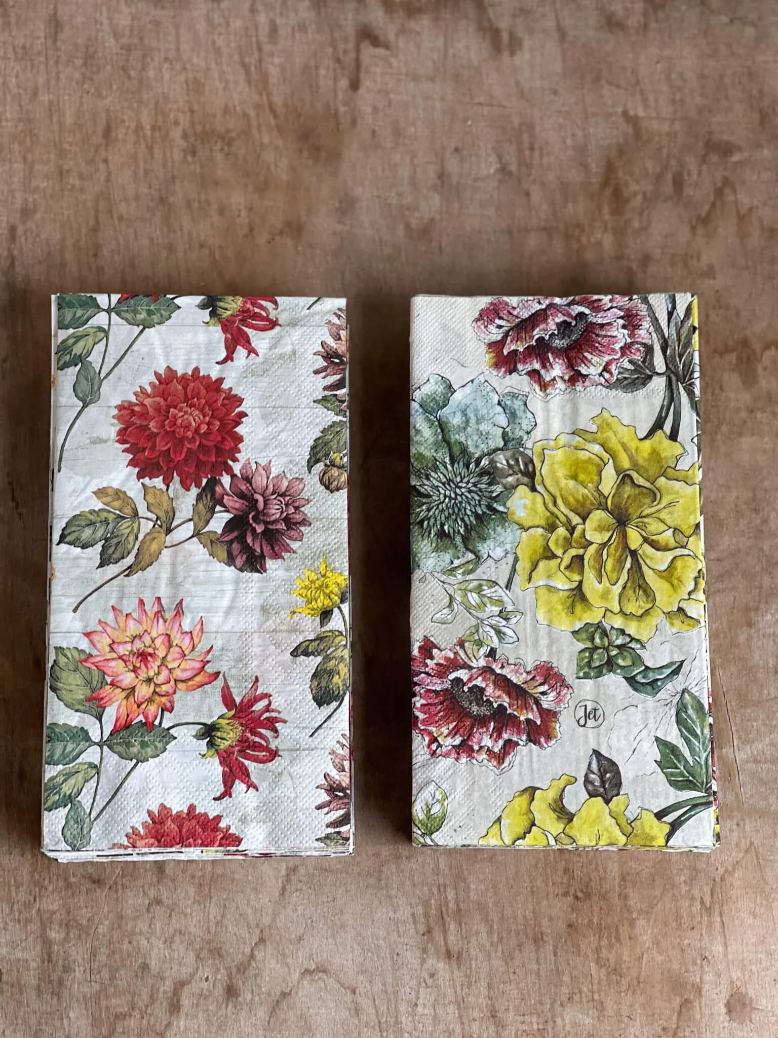 paper-dinner-napkins-guest-towels-fall-dahlia-flower-designs (1).jpg