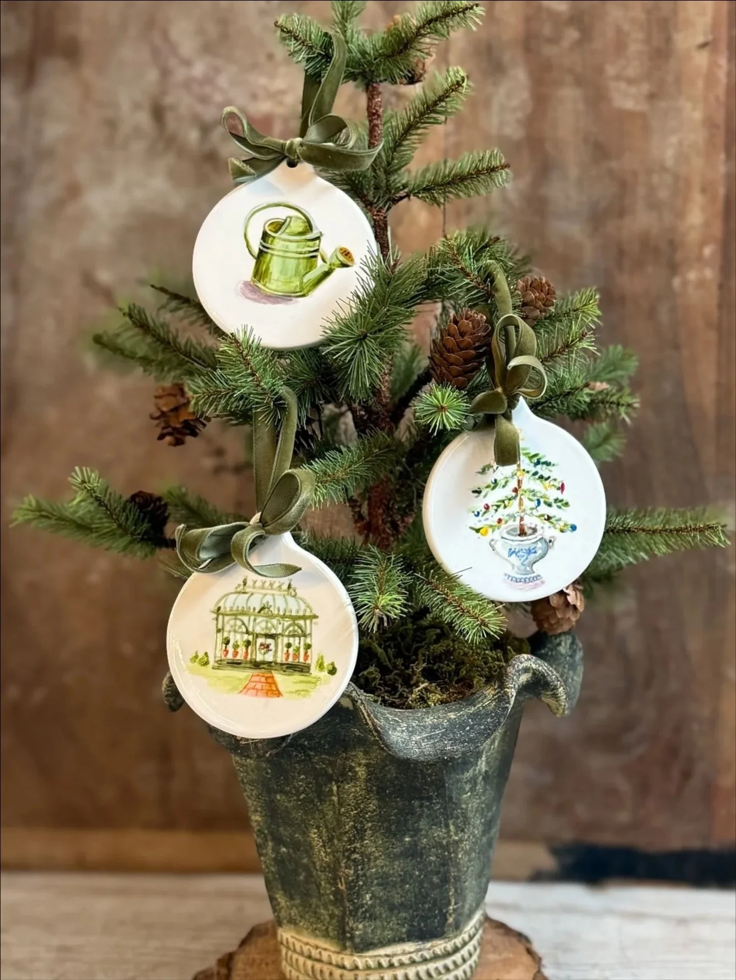 Just a handful of our favorites from our gift guide this year! 

Slide 1: Ceramic hanging ornaments, hand-painted with floral and garden themed designs by reknowned watercolor artist and illustrator, Ann Kissane Engelhart. @ann.engelhart 

Slide 2: V