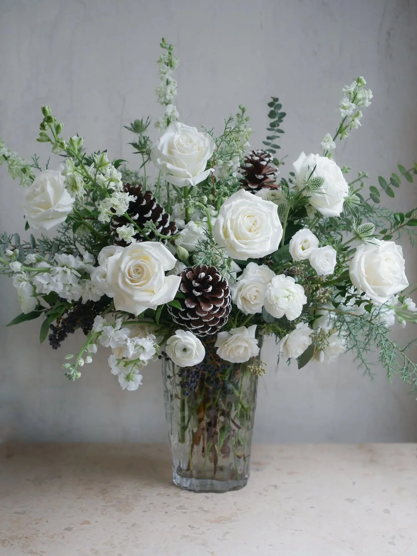 Last week we unveiled our festive reds&hellip; and now it&rsquo;s time for the winter whites to have their moment. ❄️✨ Soft, serene, and perfectly seasonal.