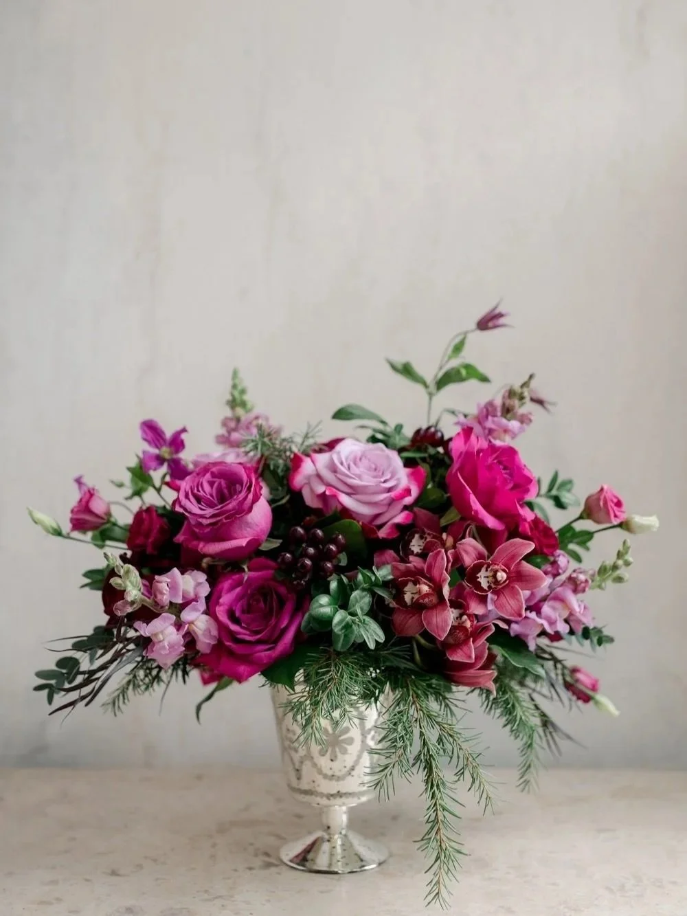 The finishing touch for your holiday table&mdash;order your florals now! 

Available for pick-up &amp; delivery 
Monday, Dec 22nd - 10:00am to 5:30pm 
Tuesday, Dec 23rd - 10:00am to 5:30pm 
Wednesday, Dec 24th - 9:00am to 1:00pm