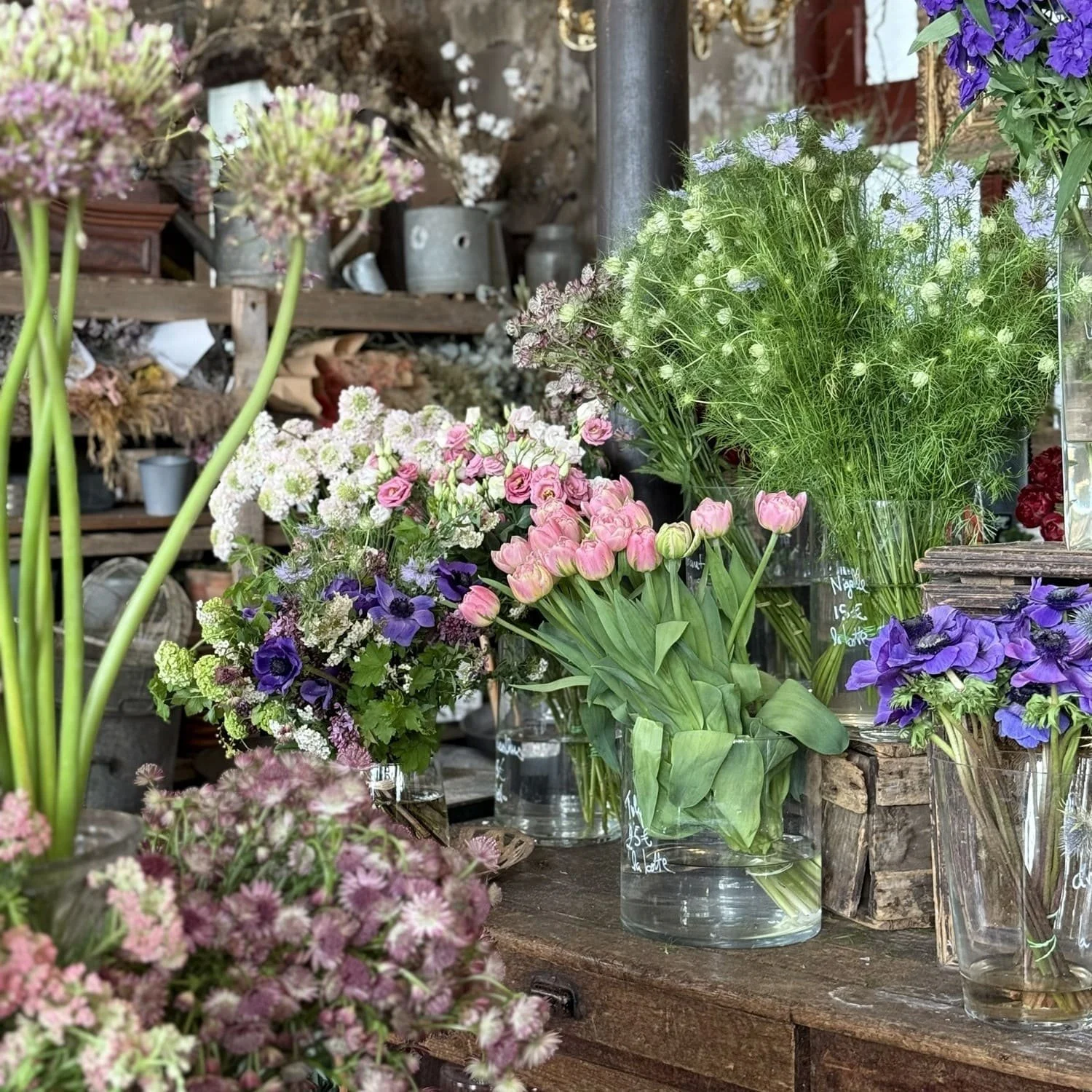 Parisian Floral Workshop &amp; Book Signing at Les Fleurs with Adrienne Ryser