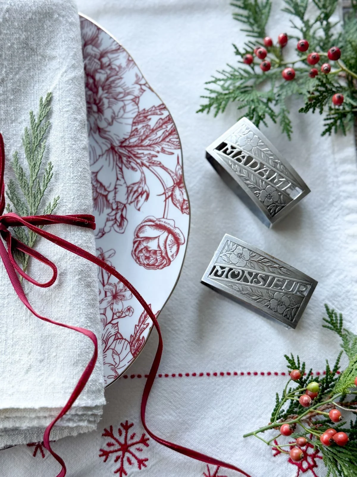 vintage-holiday-tabletop-decor-french-ironstone-plate-silver-napkin-ring-madame-monsieur.jpg