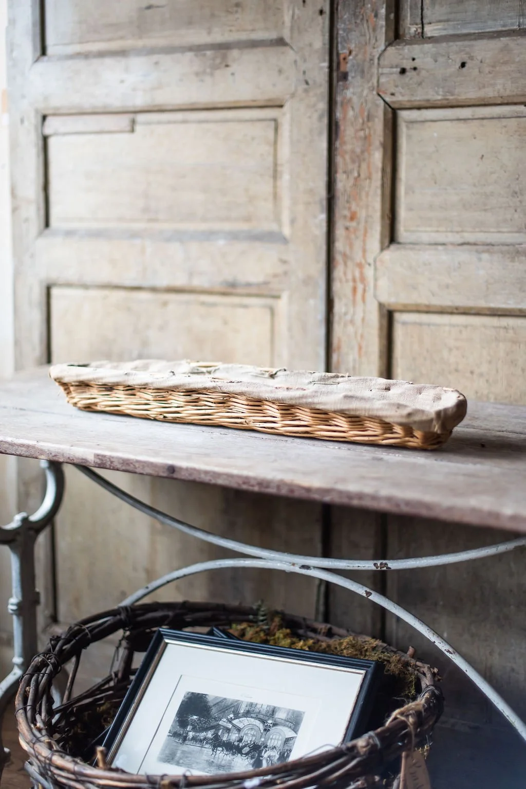 vintage-french-wicker-linen-bread-basket.jpg