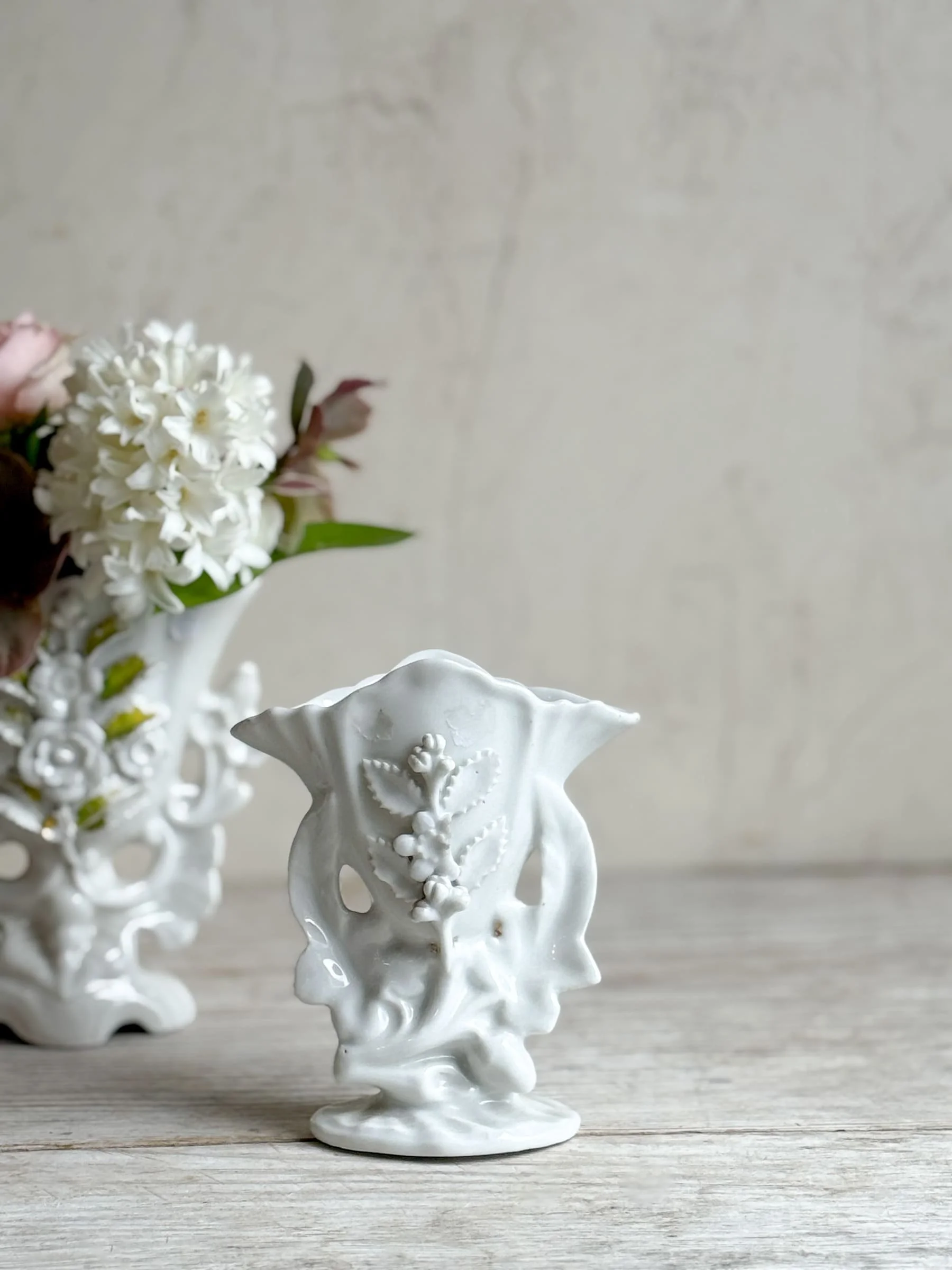 antique-french-marriage-vase-white-porcelain-de-paris-wedding-vase (5).jpg