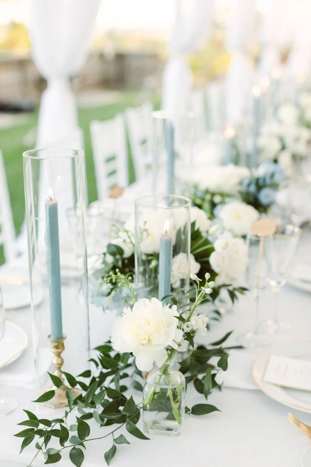 wedding florals flower centerpiece wedding flowers table setting