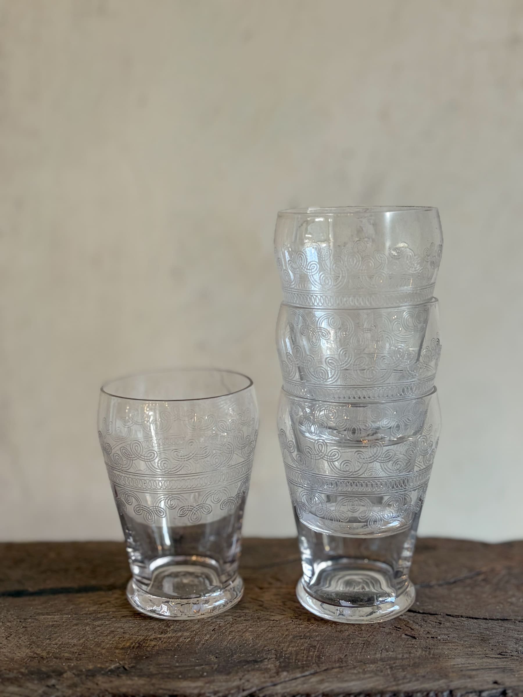 vintage-french-needle-etched-tumbler-glass (1).jpg