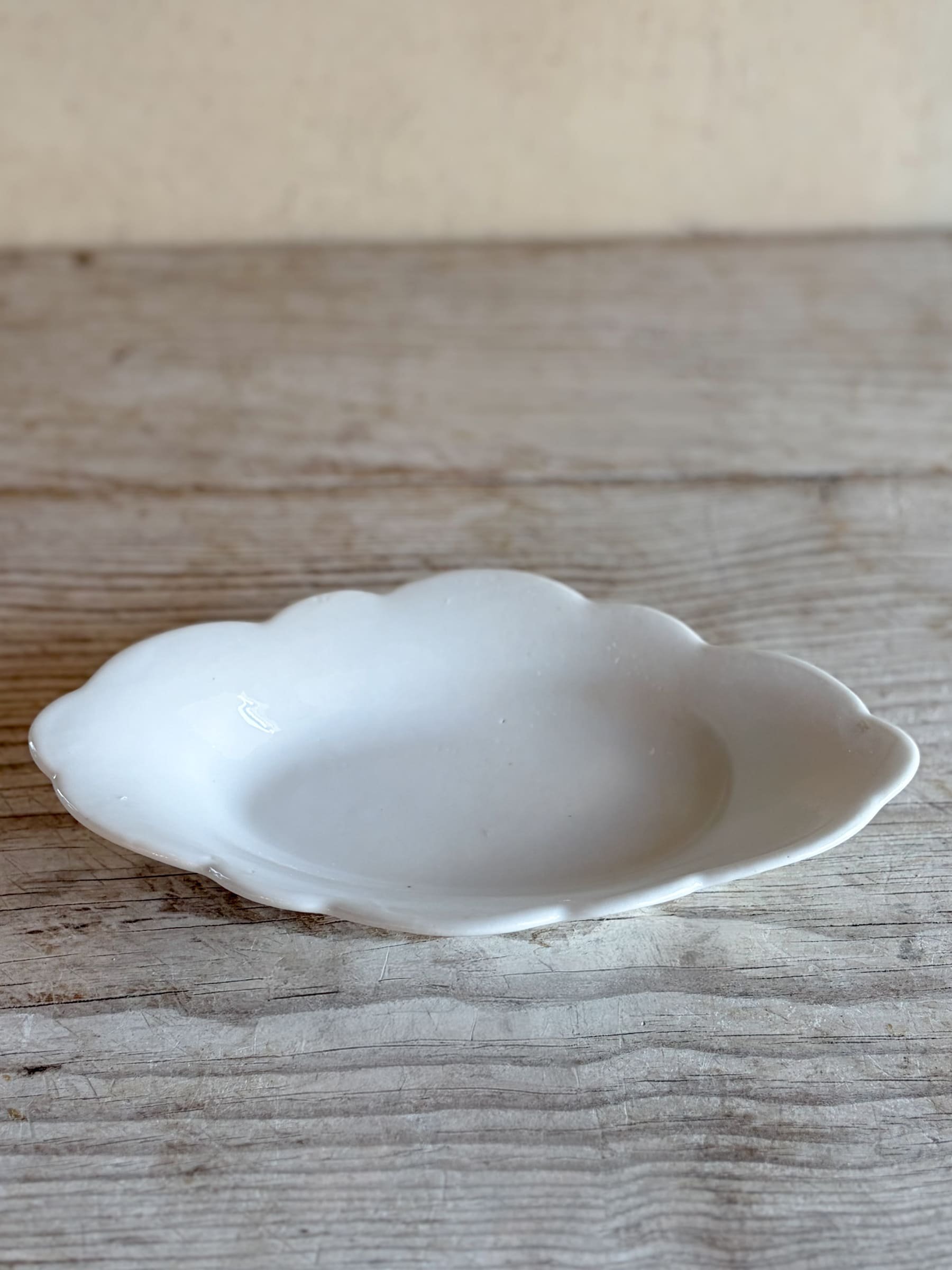 vintage-french-white-ironstone-scalloped-edge-dish (5).jpg