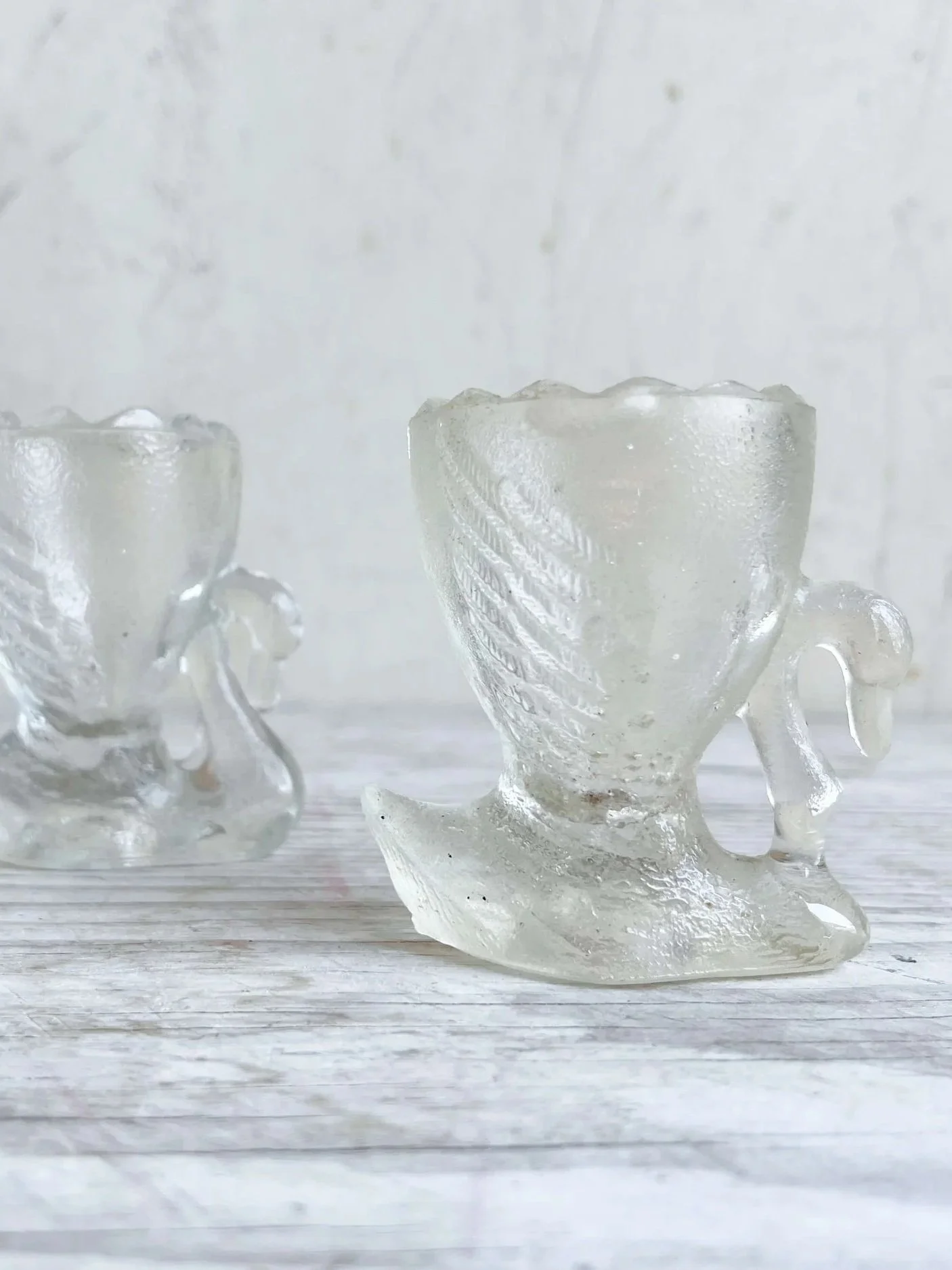 vintage-glass-swan-egg-cup+%283%29.jpg