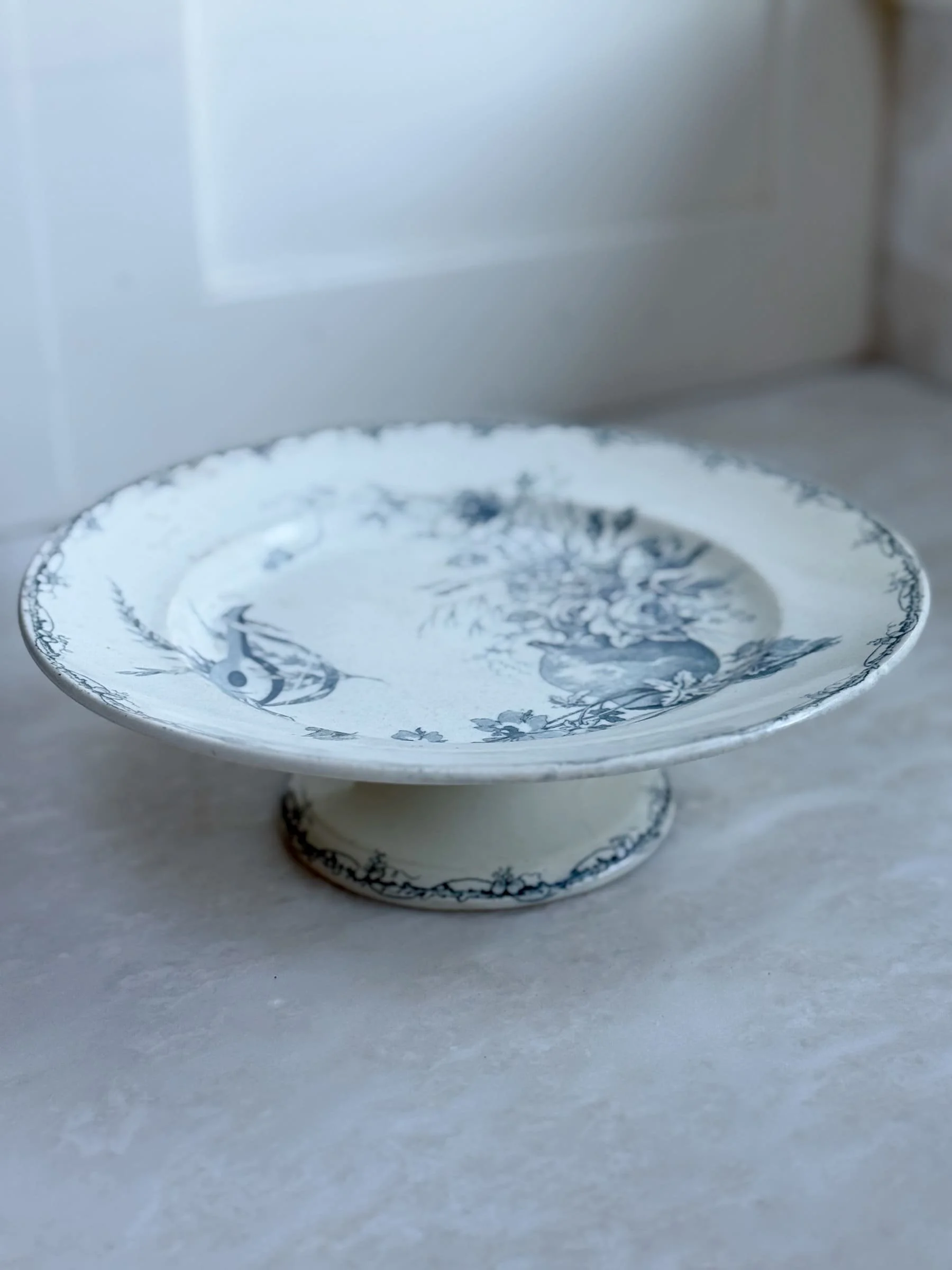terre-de-fer-pedestal-plate-cake-stand- (5).jpg
