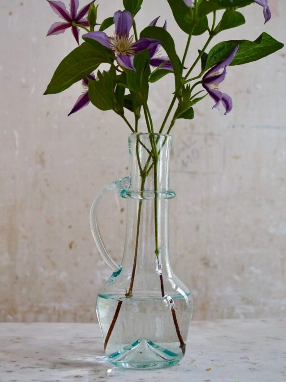 la-soufflerie-french-hand-blown-glass-pitcher-fiala-vase (2).jpg