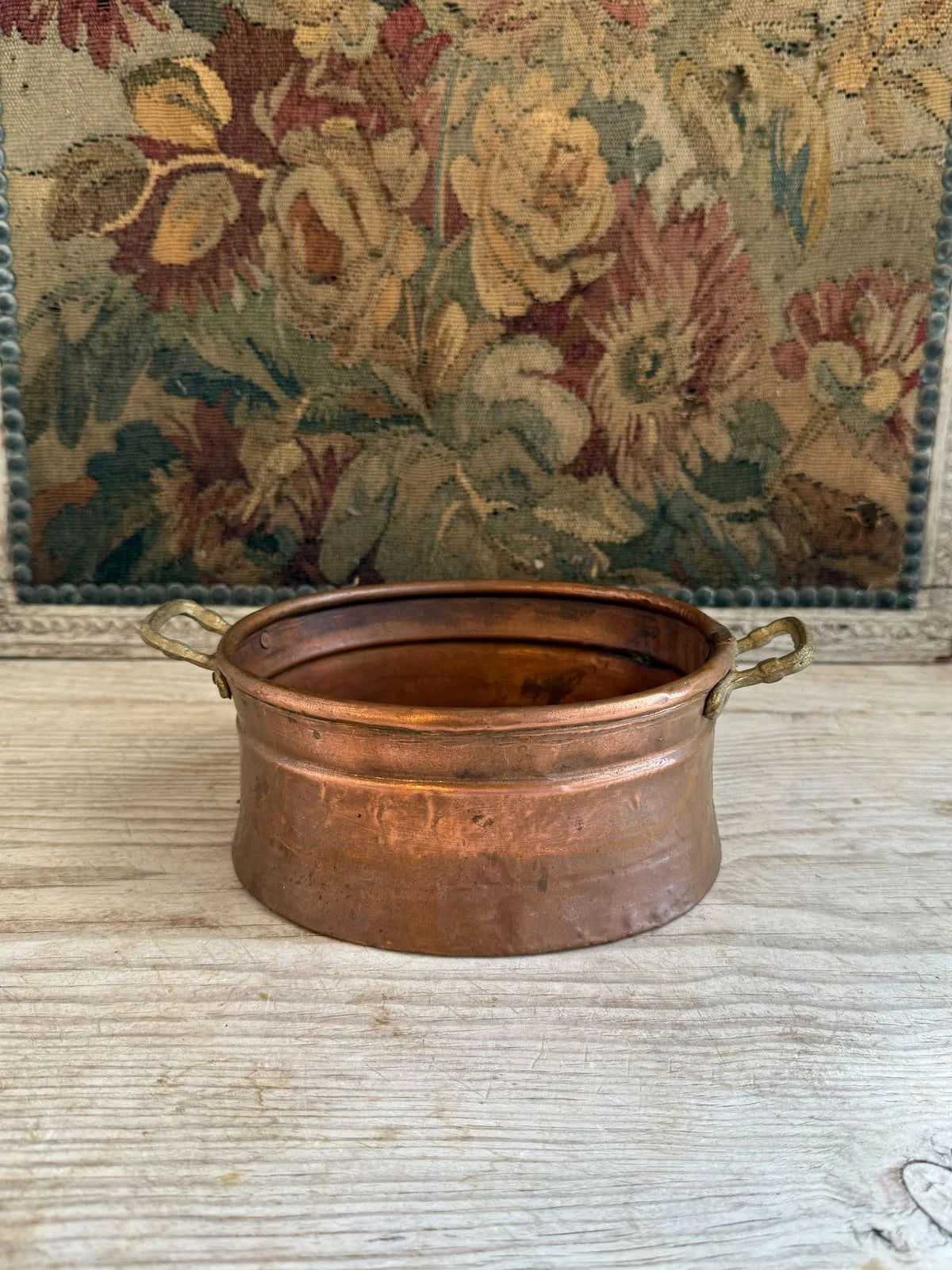 antique-oval-copper-planter-brass-handles (1).jpg