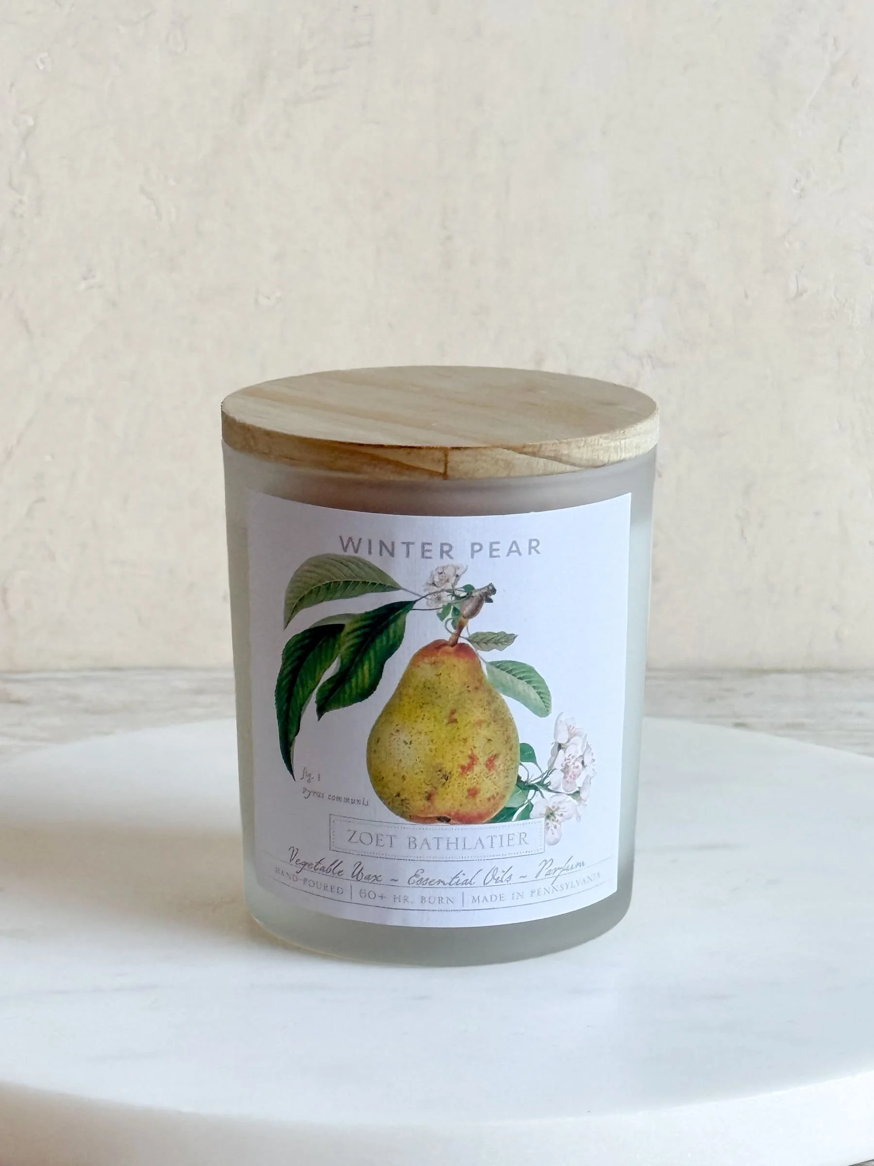 hand-poured-artisan-scented-candles-pear-fragrance.jpeg