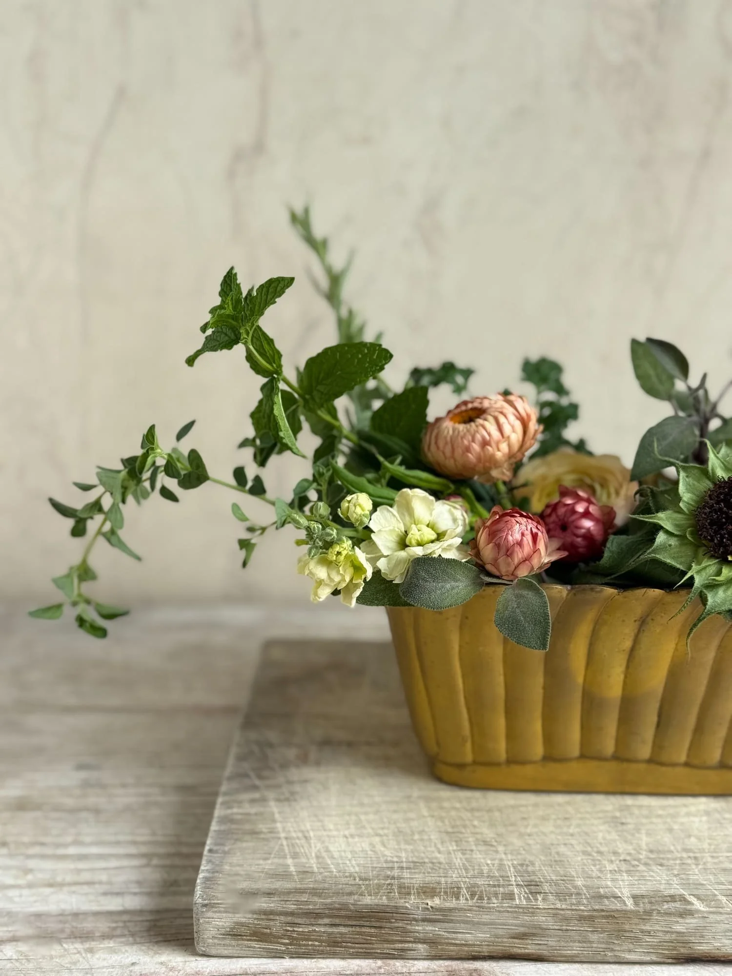 Vintage Ribbed Brass Jardiniere Cache Pot Planter