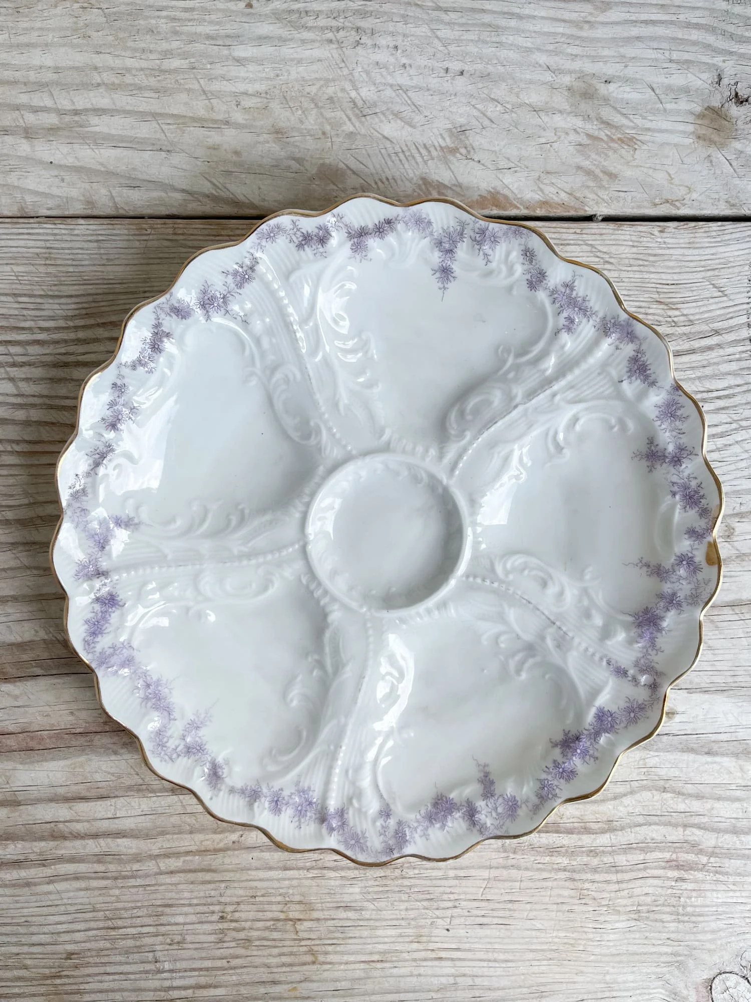 antique-porcelain-oyster-plates (4).jpg