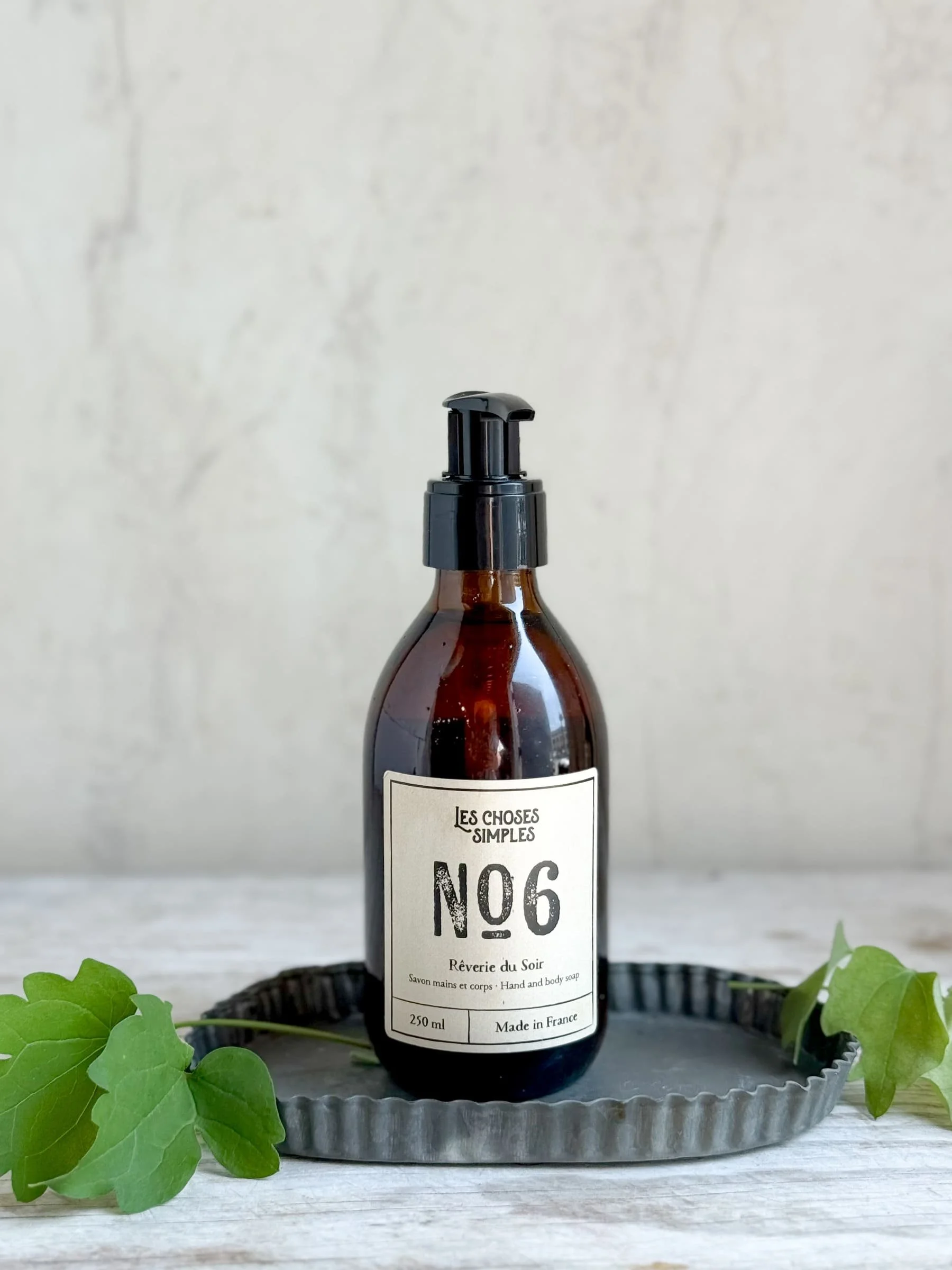 french-liquid-hand-body-soap-les-choses-simples-number-6.jpg