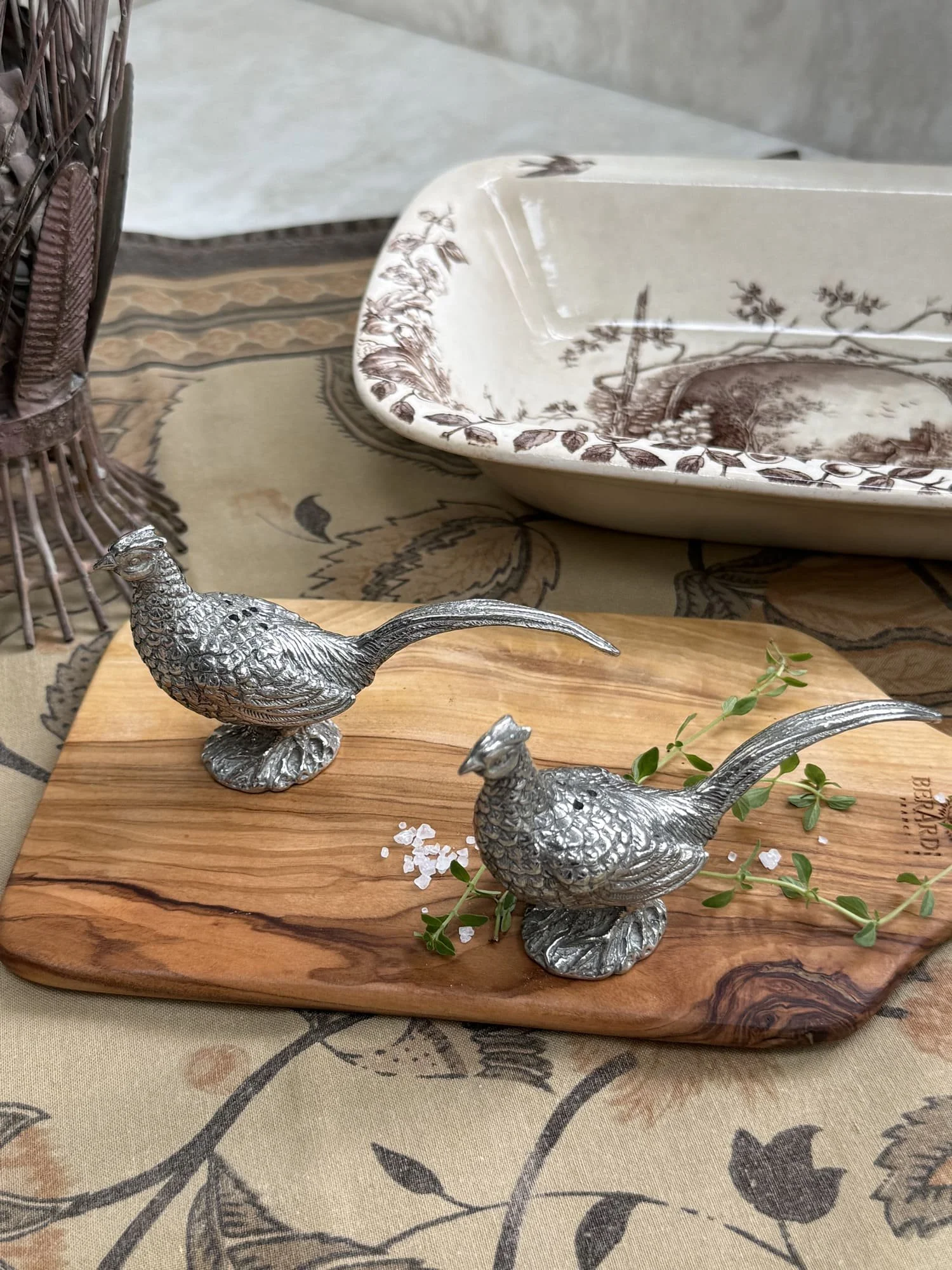 pewter-pheasant-salt-pepper-shakers-3.jpg
