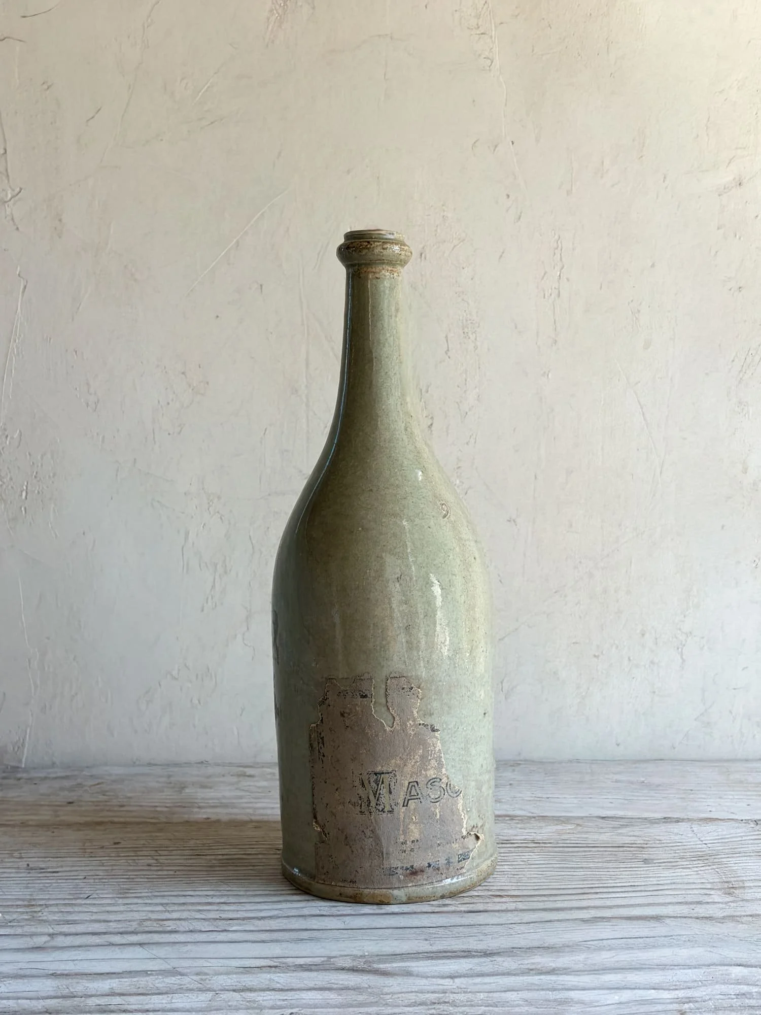 antique-french-stoneware-old-wine-label.jpg