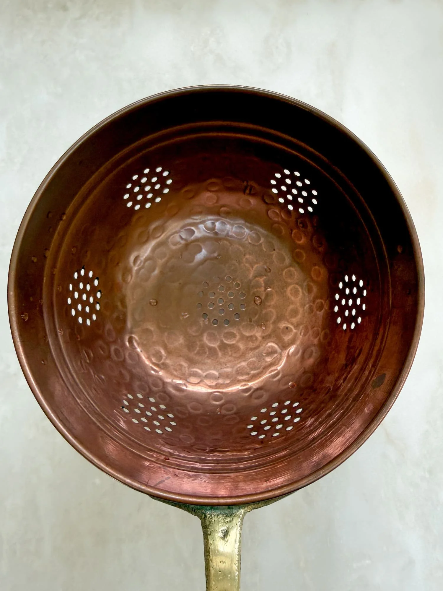 vintage-hammered-copper-colander-brass-handle-strainer.jpeg