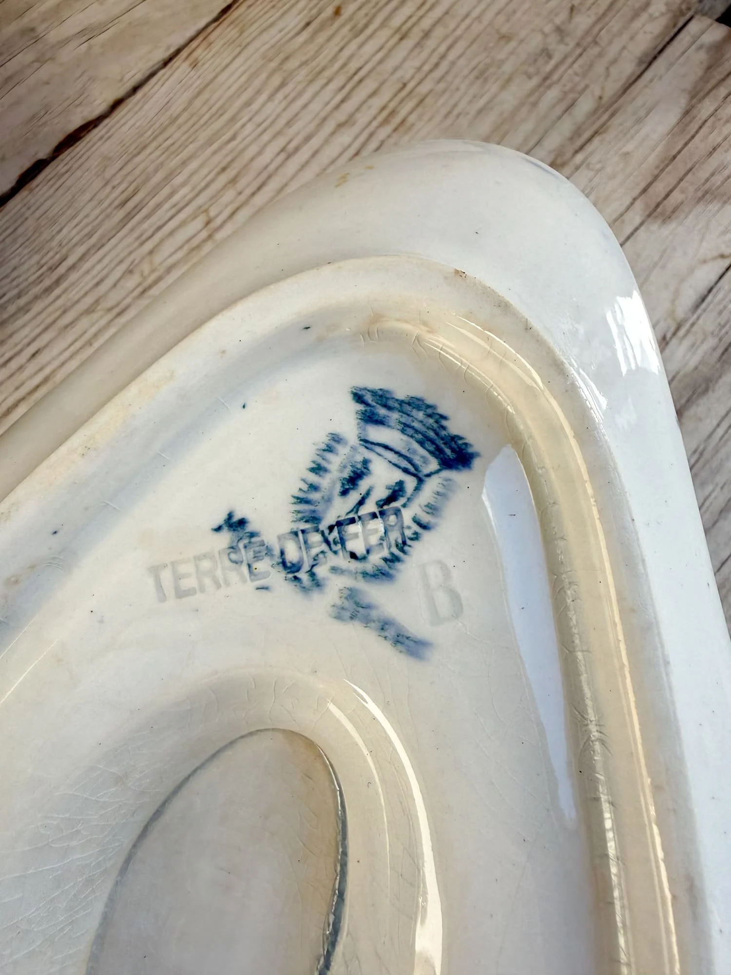 terre-de-fer-gravy-boat-antique-french-ironstone-sauce-boat (7).jpg