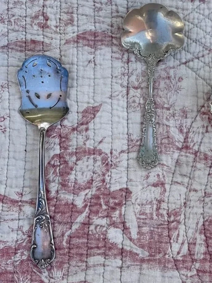 silver-serving-spoon-sugar-sifter-spoon+%281%29.jpg