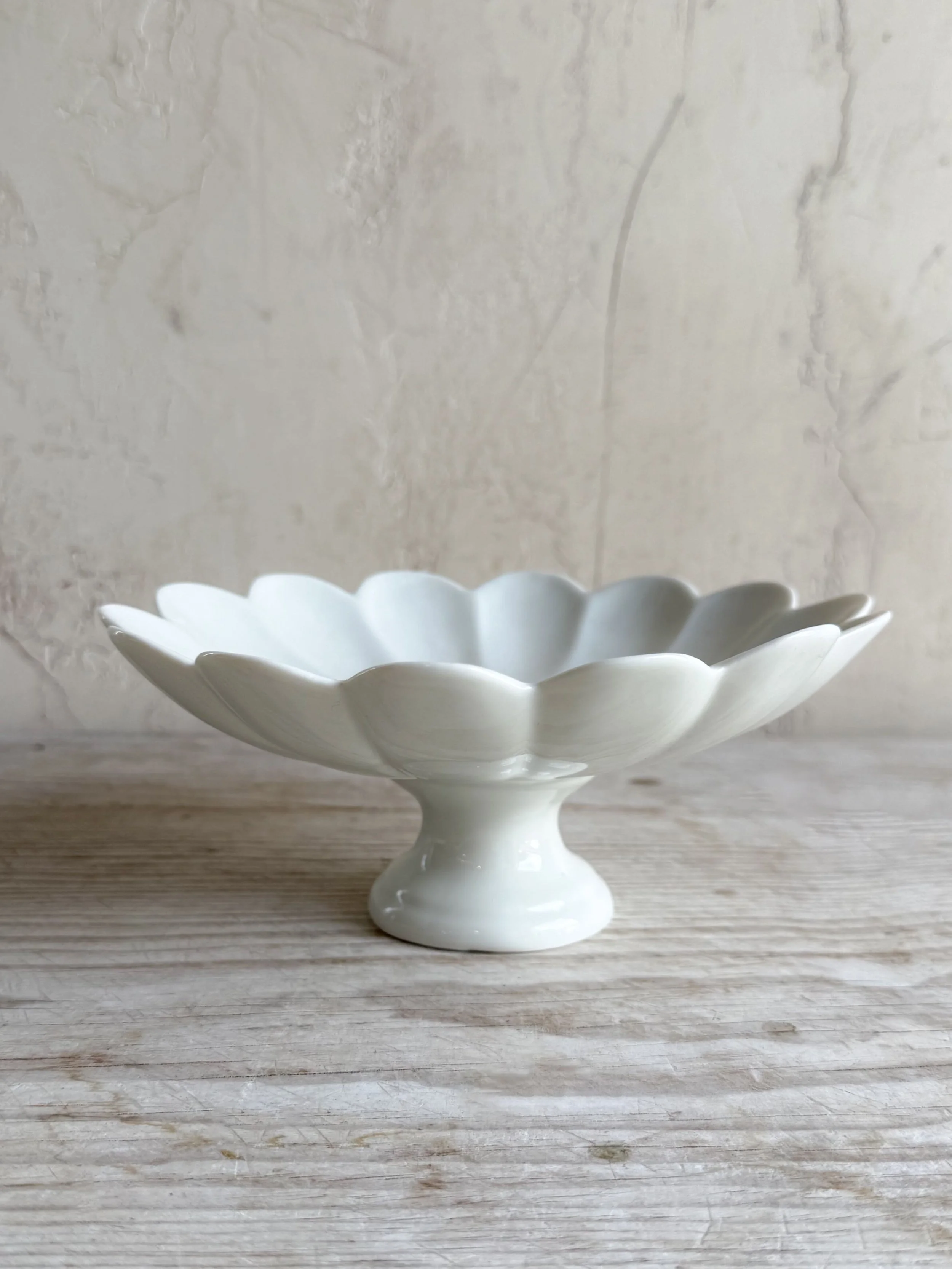 alix-d-reynis-porcelain-compote-venus-footed-presentation-plate-limoges-france-2.jpg