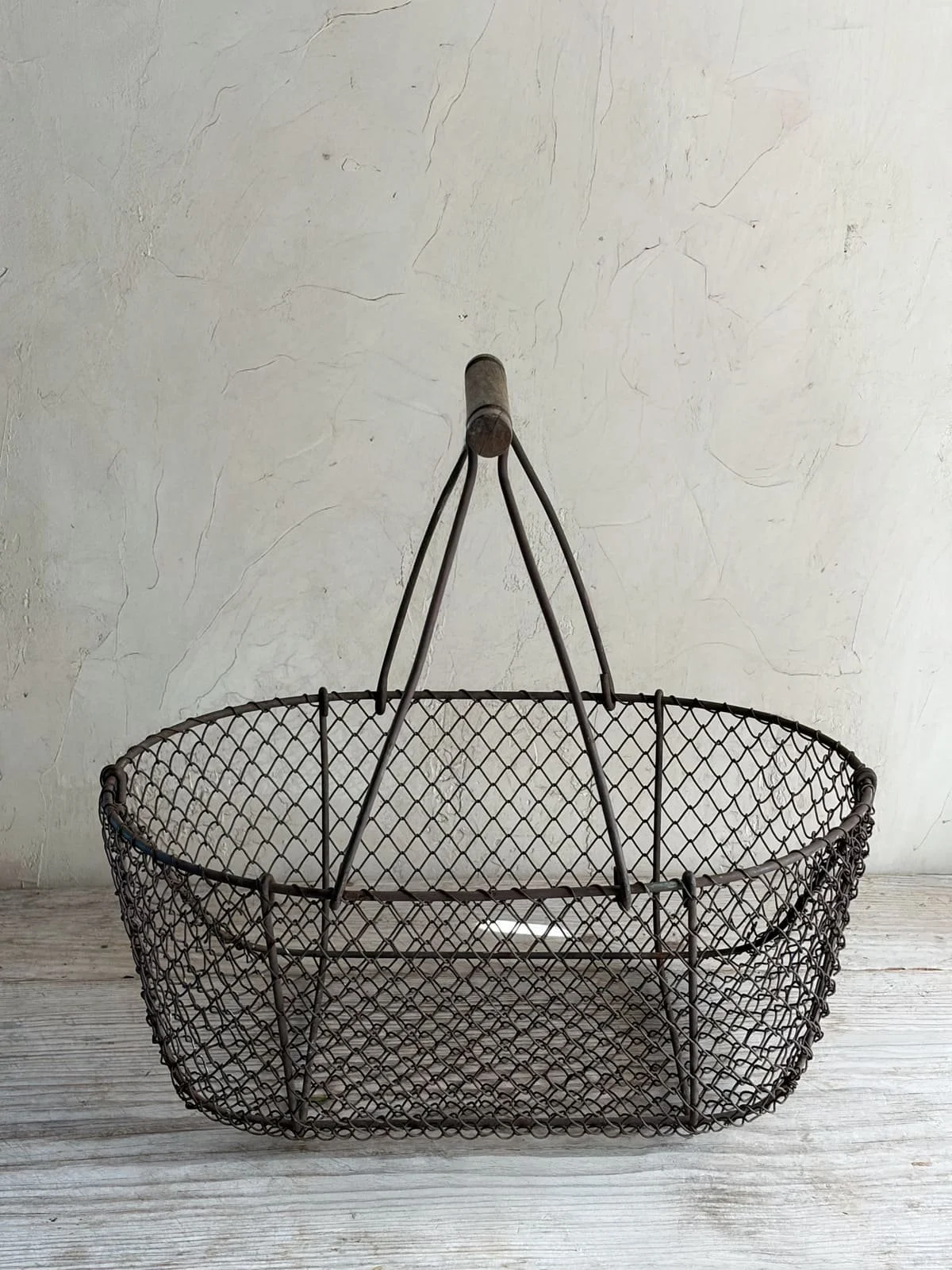 french-wire-harvest-basket-garden-trug.jpg