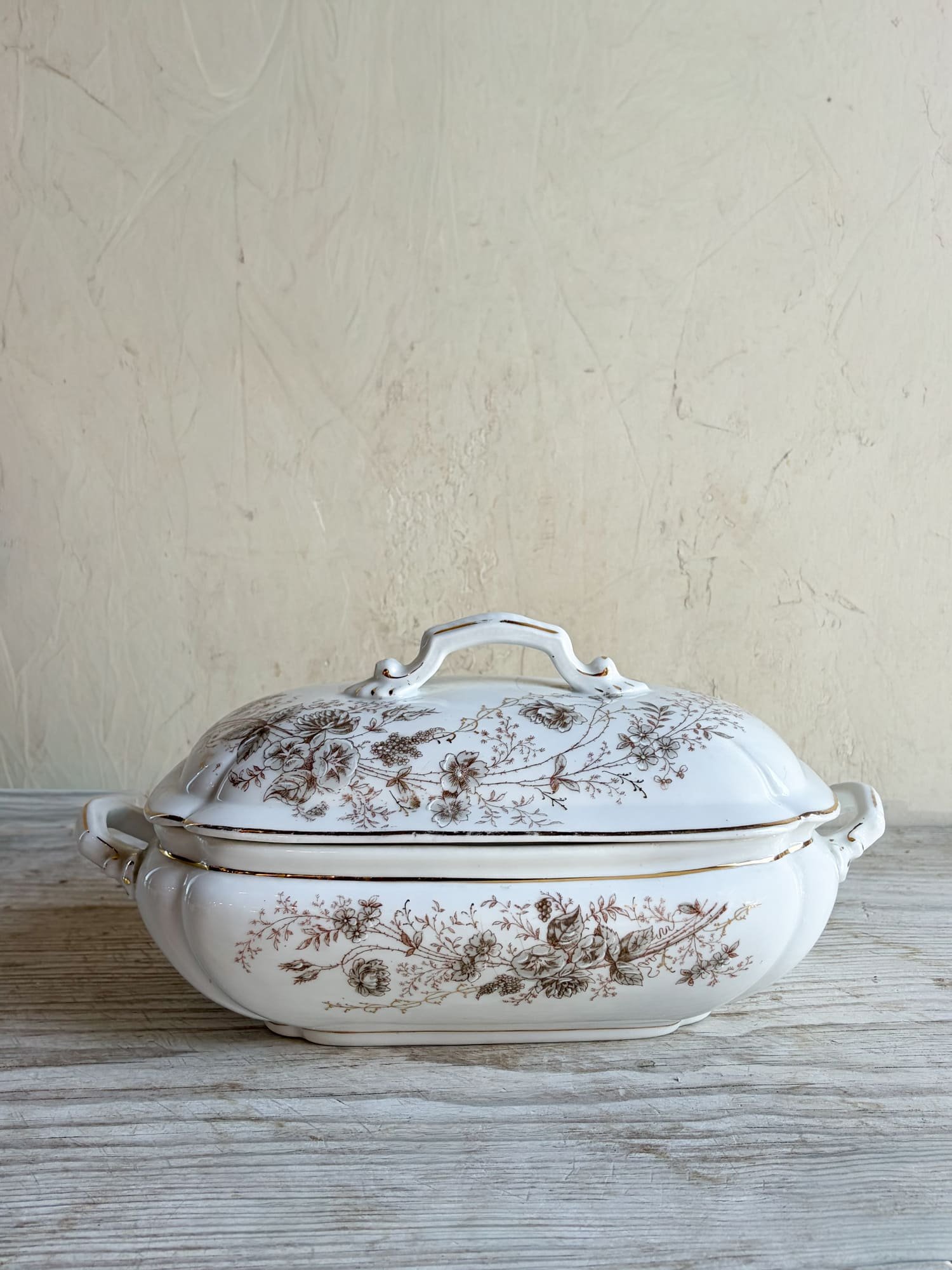 brown-transferware-gilt-antique-covered-tureen-2.jpeg