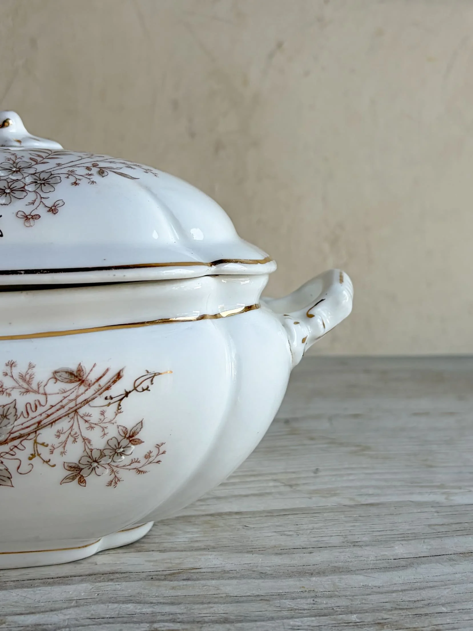 brown-transferware-gilt-antique-covered-tureen.jpeg