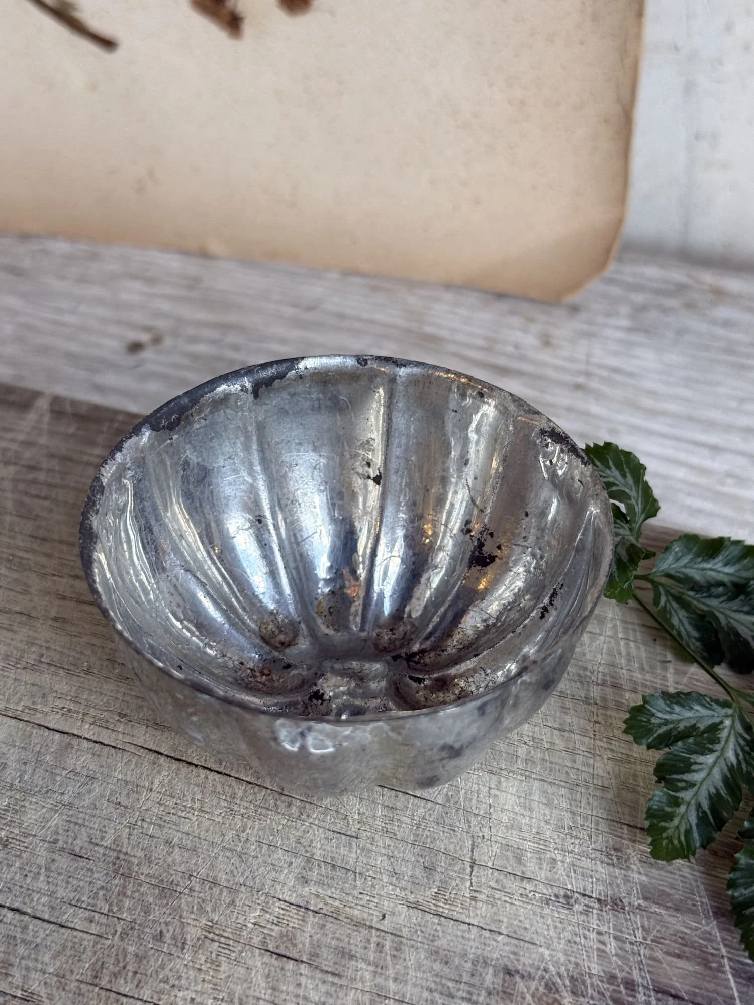 vintage-silver-tin-petite-fluted-bowl-mold (3).jpg