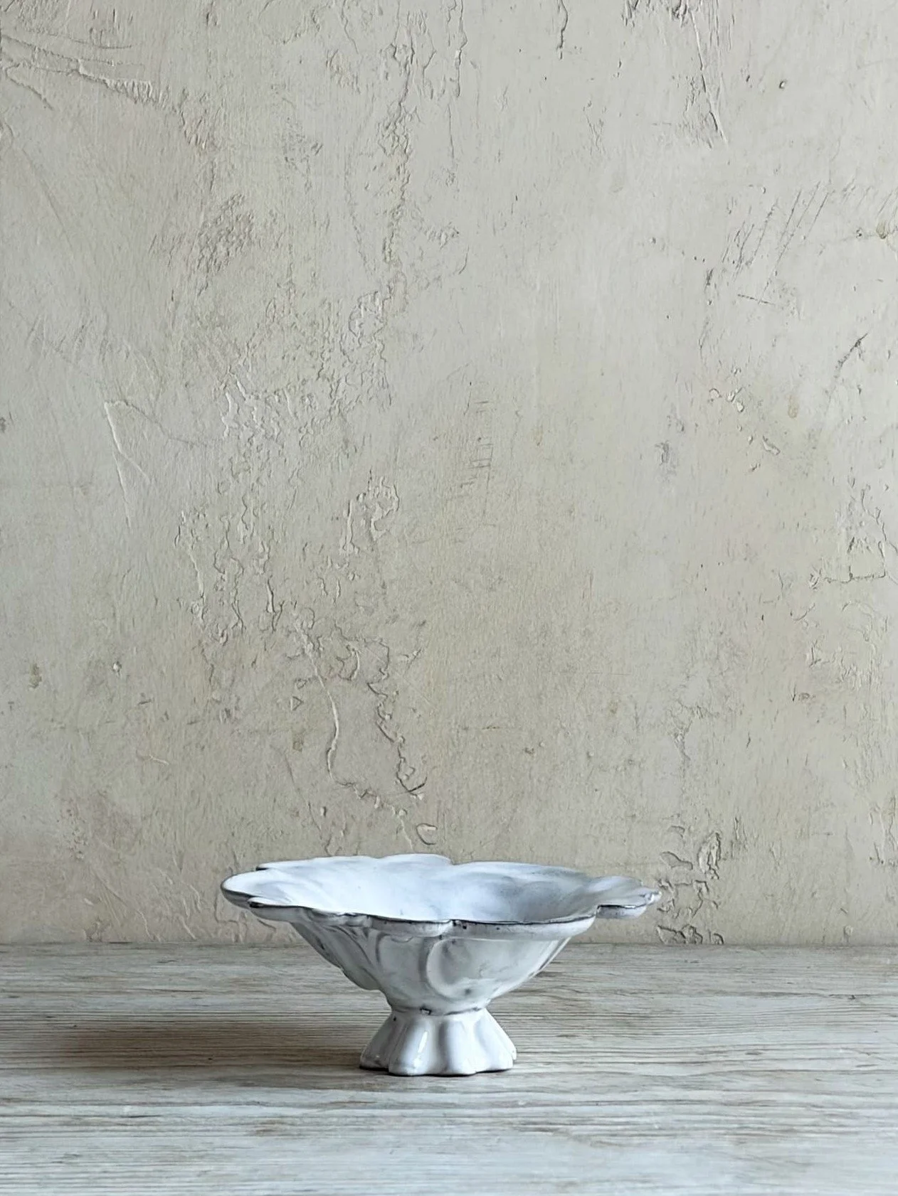 reves-argile-ceramic-scalloped-compote-dish-provence-pottery-2.jpg