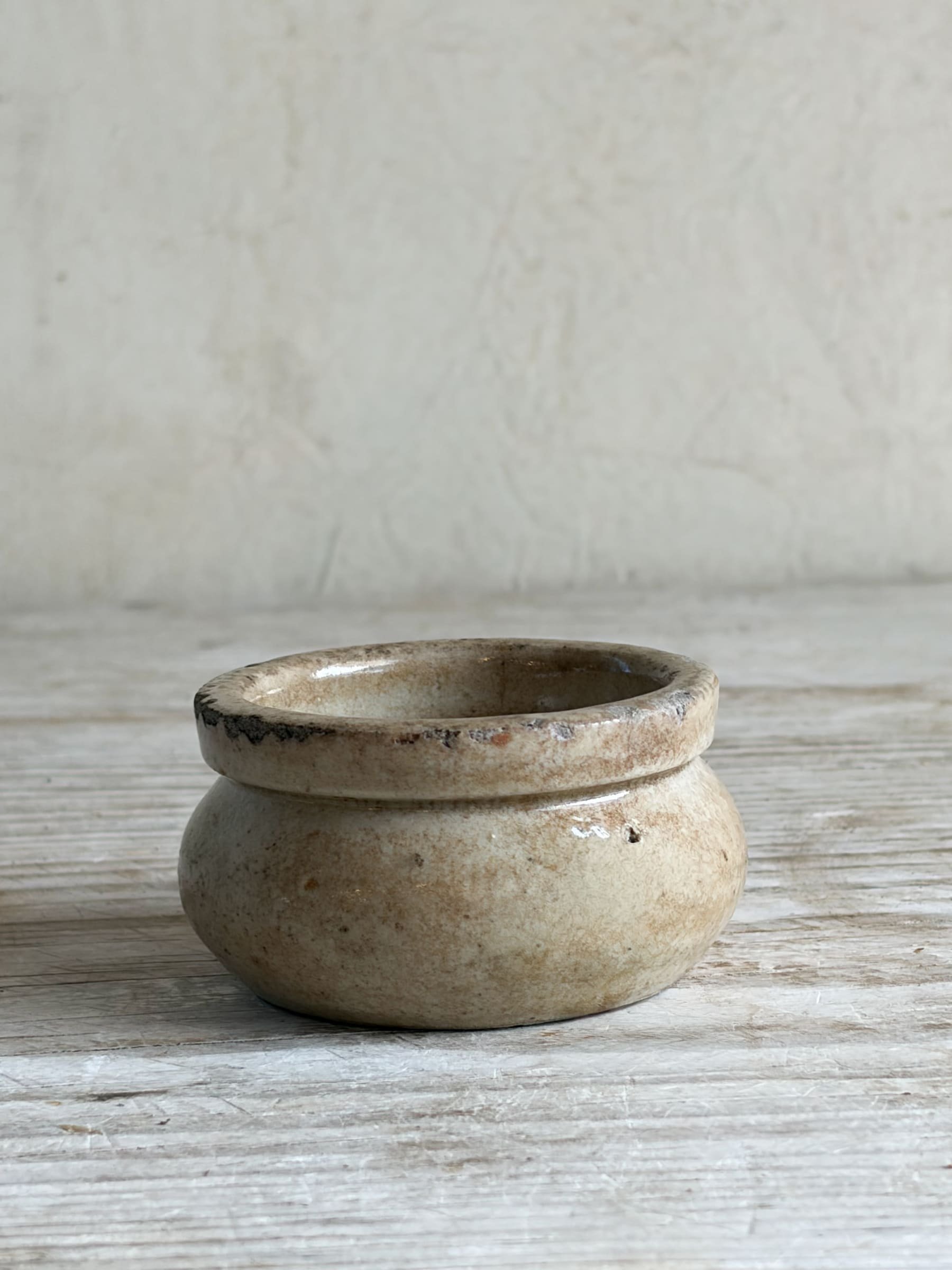 stoneware-confit-pots-petite-rillettes-crock.jpg