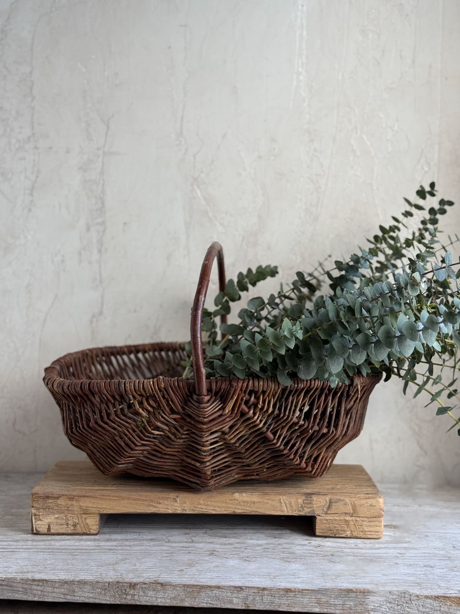 large-antique-french-wicker-gathering-basket-wood-handle (5).jpg