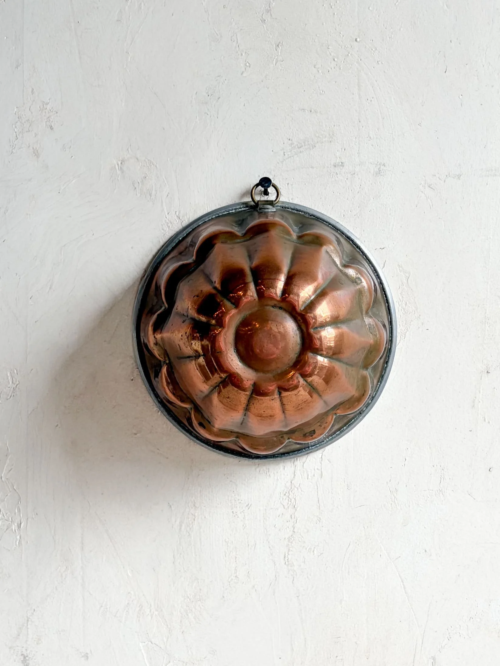 copper-jelly-mold-vintage-french-kitchen-molds-1a.jpeg