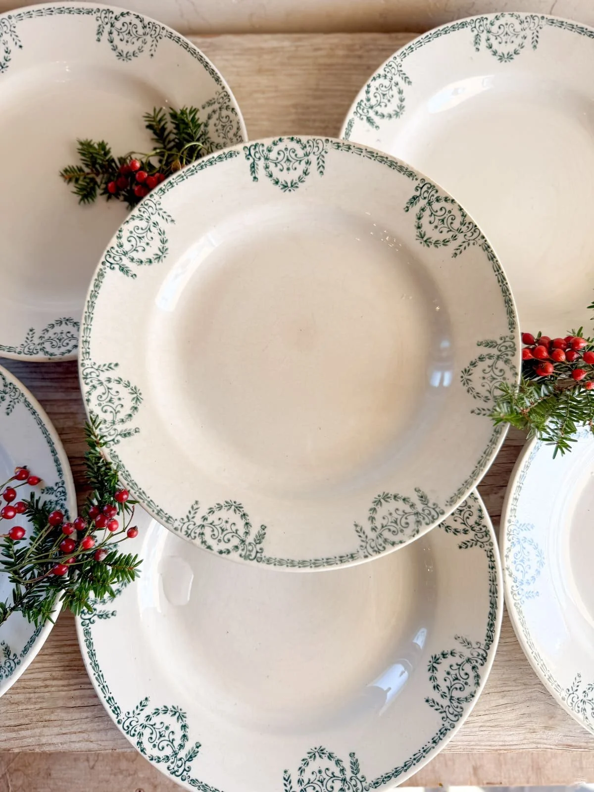 frenh-ironstone-terre-de-fer-green-wreath-plates (2).jpg
