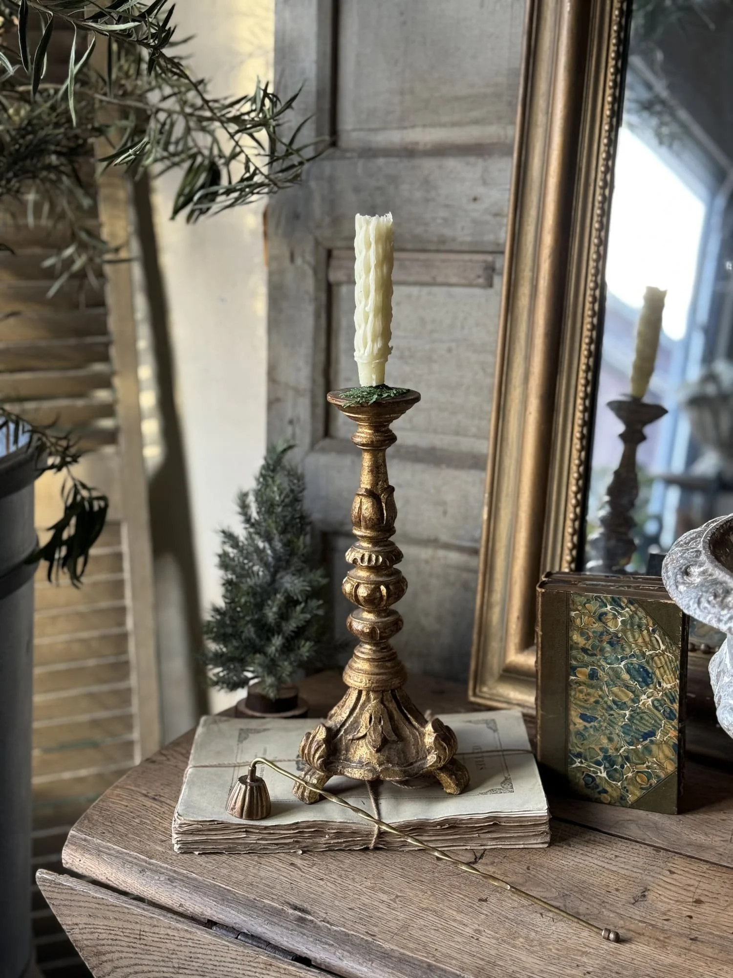 french-carved-gilt-wood-grand-scale-candlestick (5).jpg