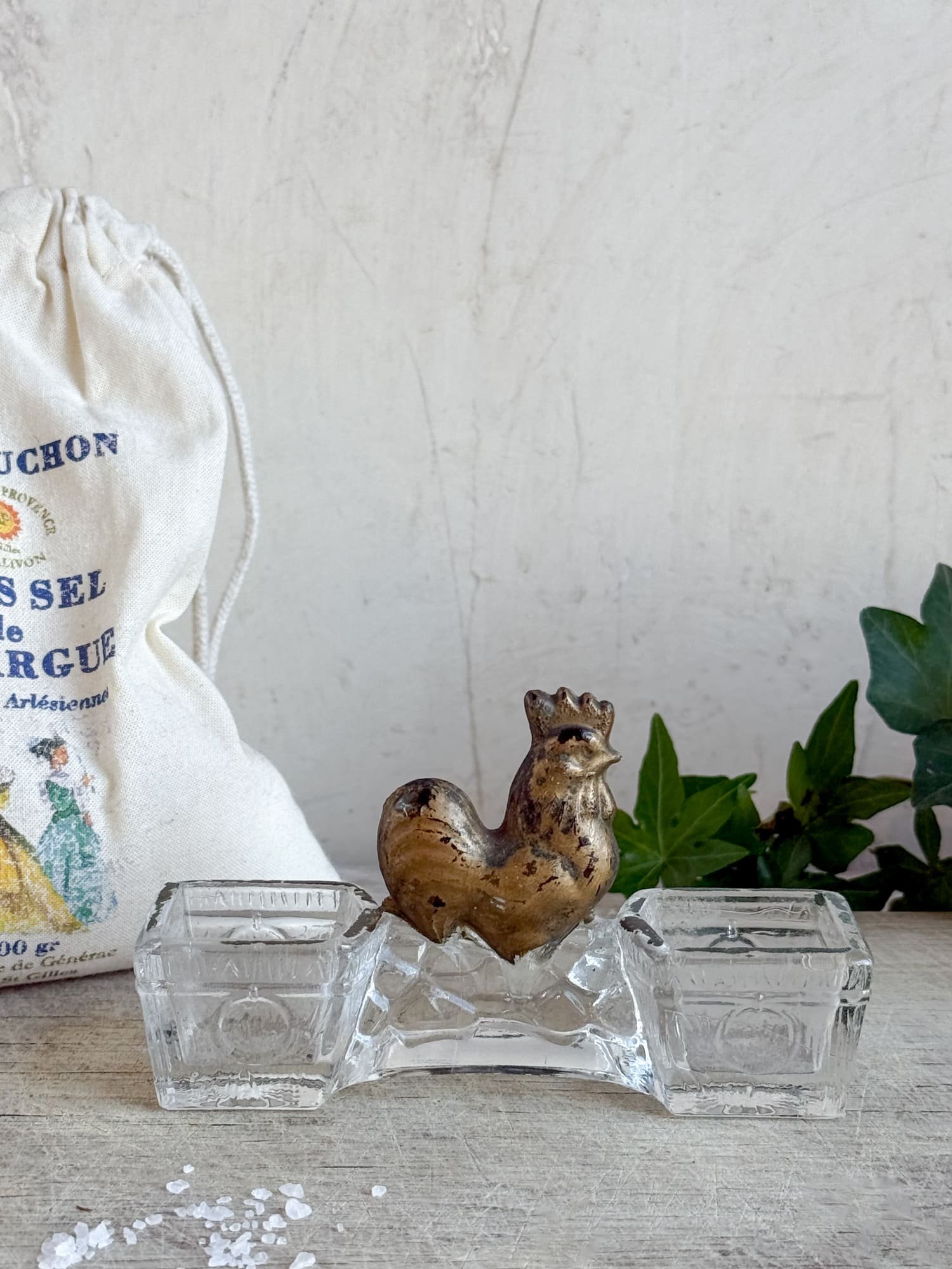 vintage-french-pressed-glass-salt-pepper-cellar-brass-rooster (3).jpg