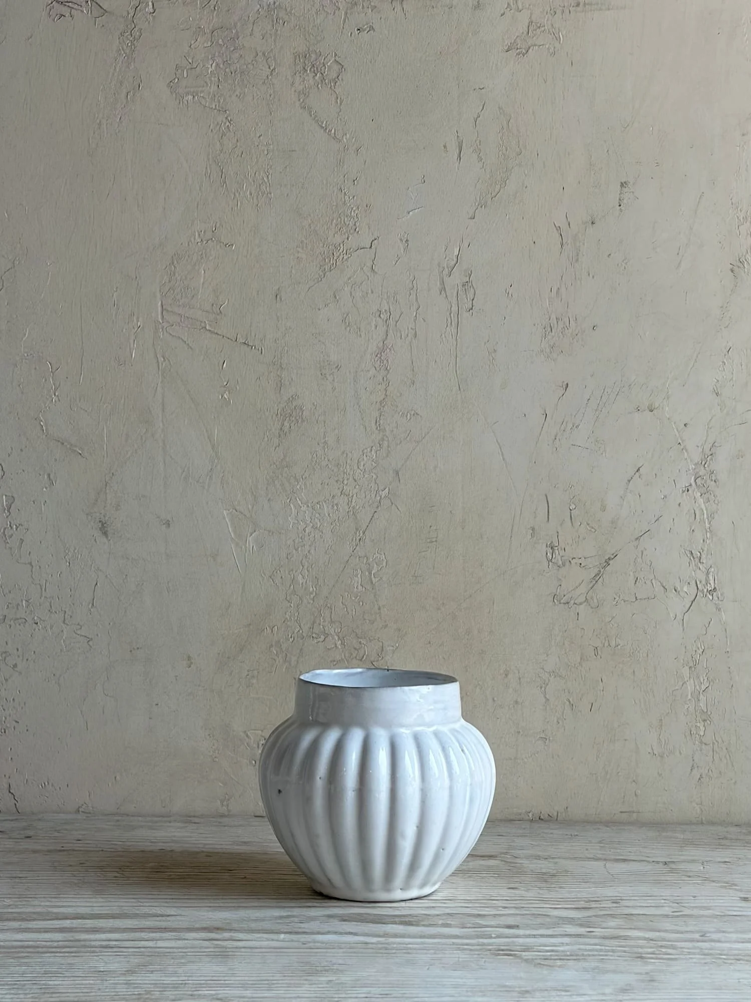 reves-argile-ceramic-melon-vase-provence-pottery-6.jpeg