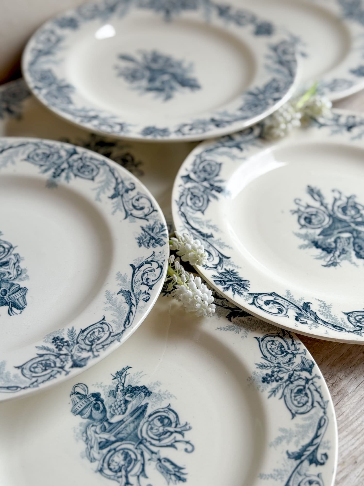 terre-de-fer-french-ironstone-plates-blue-scrolls-luneville-paris (3).jpg