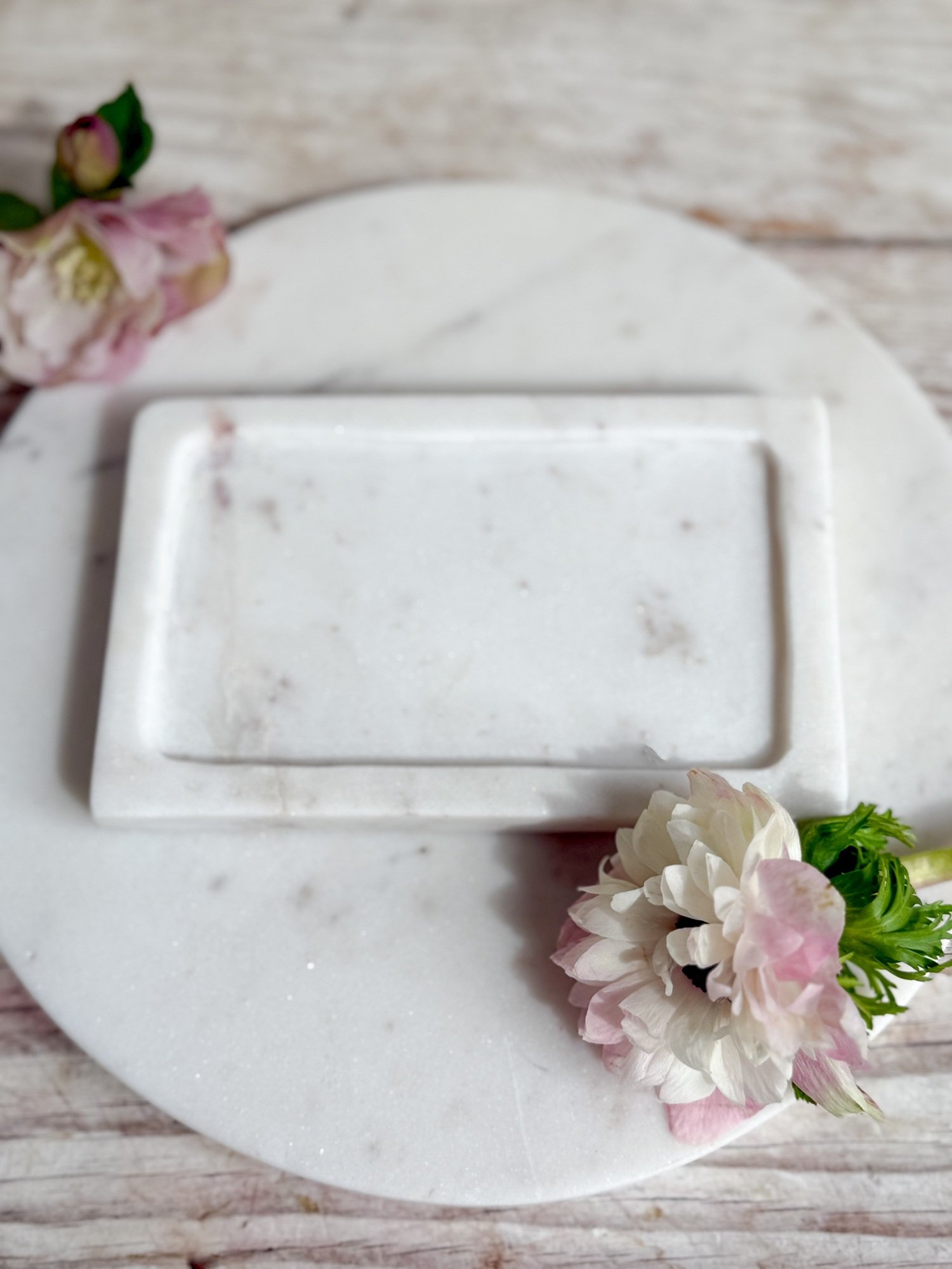 White Carrara Marble Rectangular Soap Dish - Raised Edge