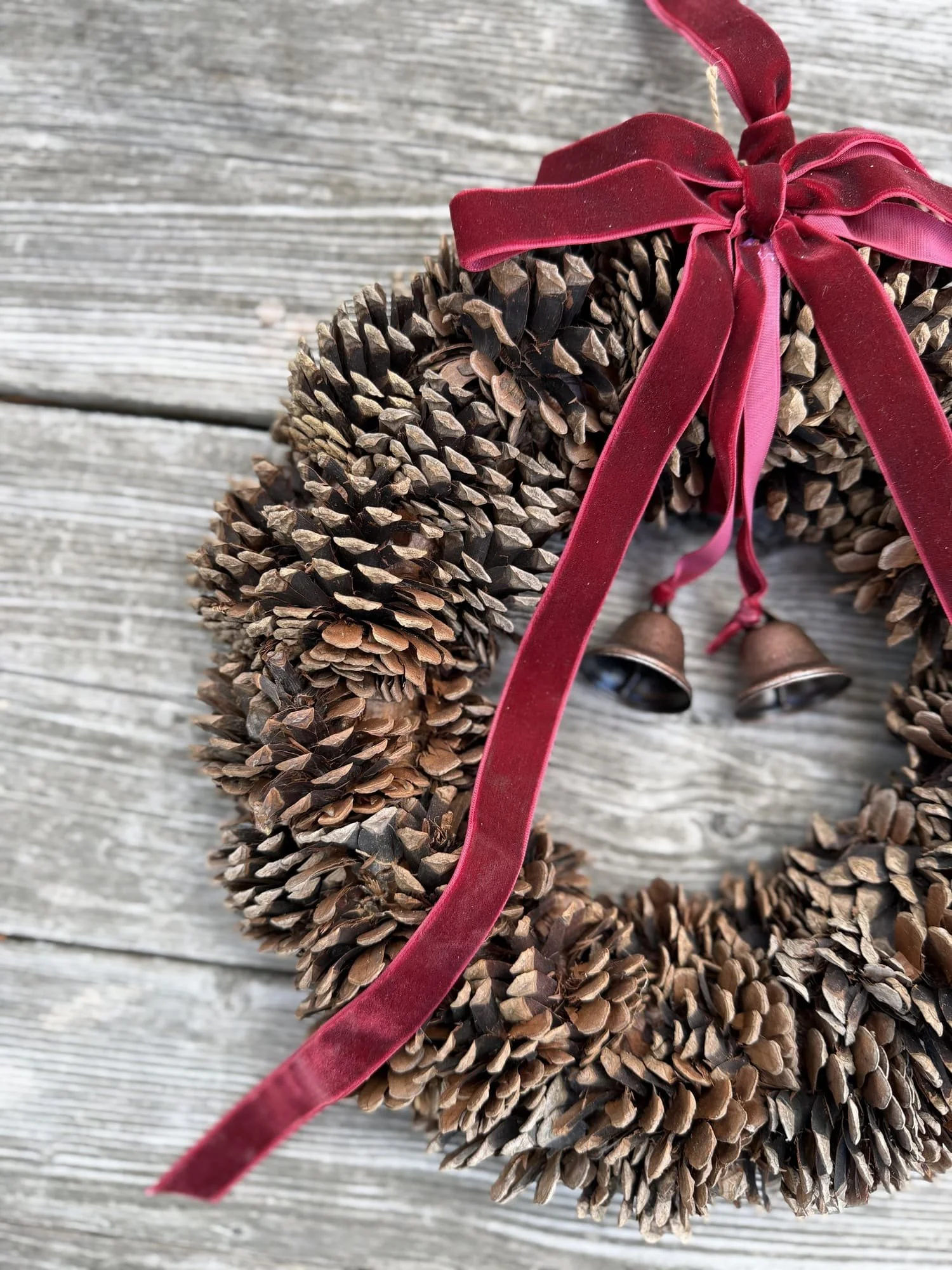 pinecone-jingle-bell-wreath (2).jpg
