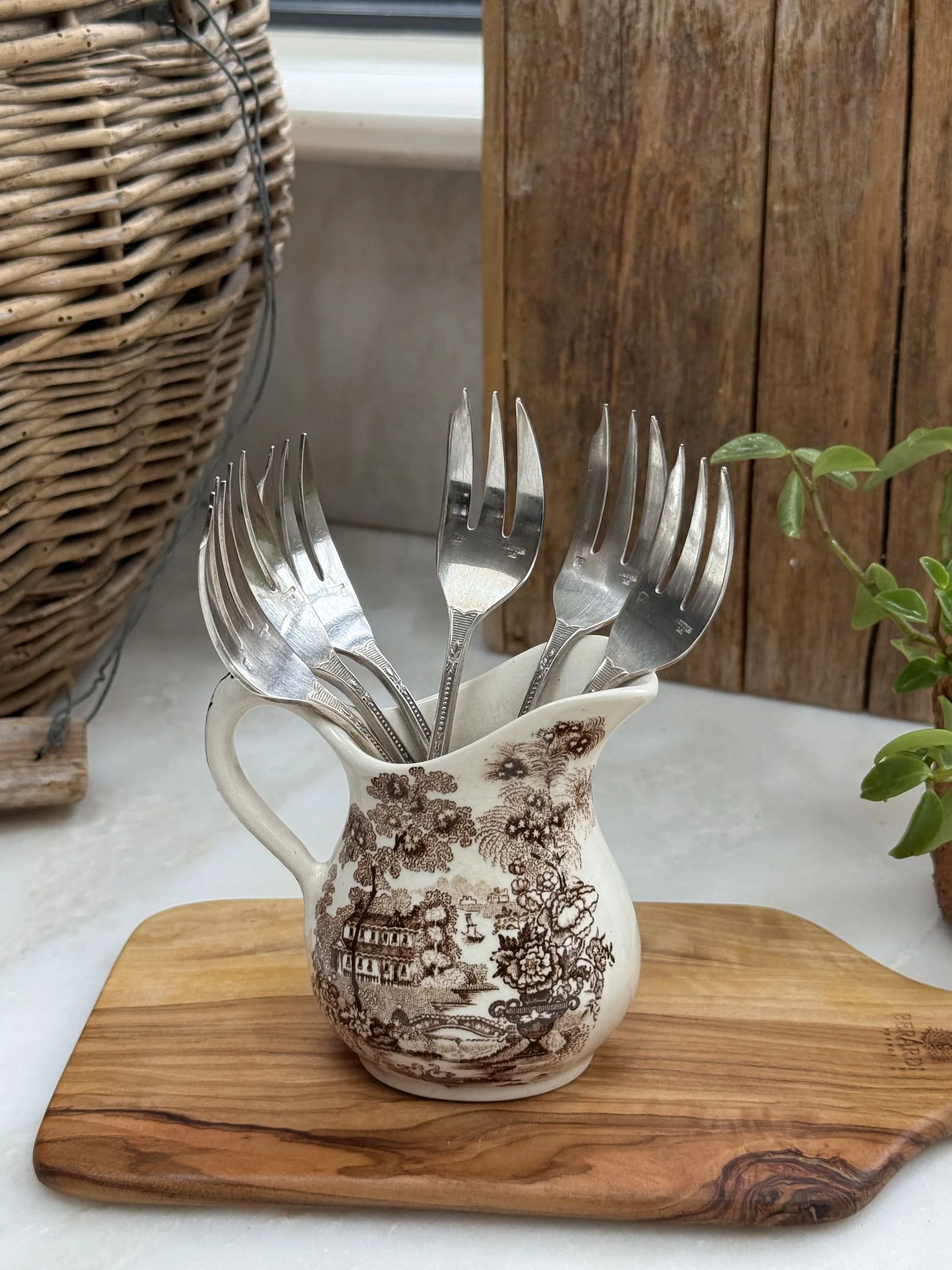 Set of 6 Vintage ERCUIS Silverplated Dessert Forks - Á la Russe Handles