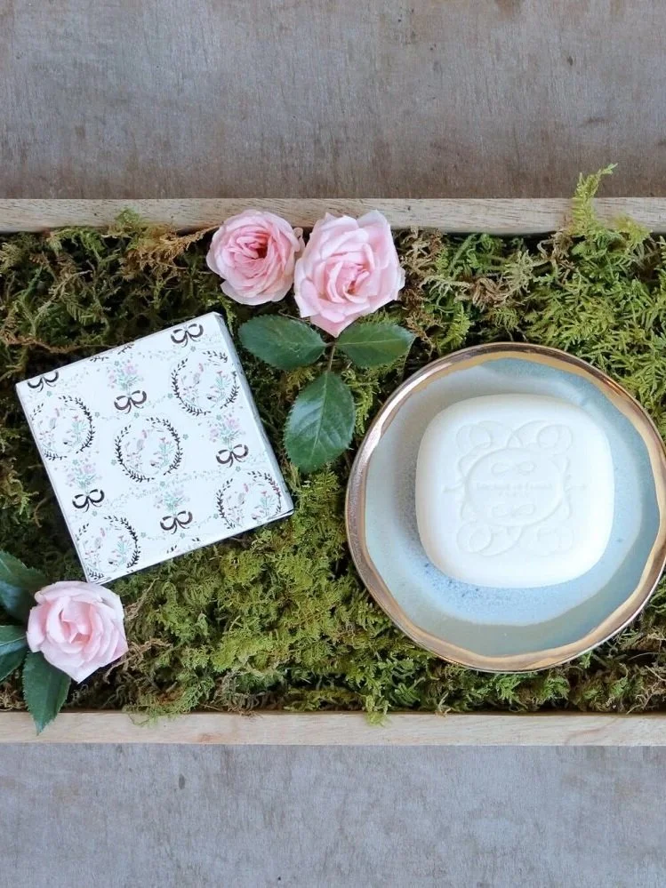 senteurs-de-france-gift-soap-lavender-rose-jasmine-bergamot-decorative-box-french-bath-body-products-les-fleurs-andover+%282%29.jpg