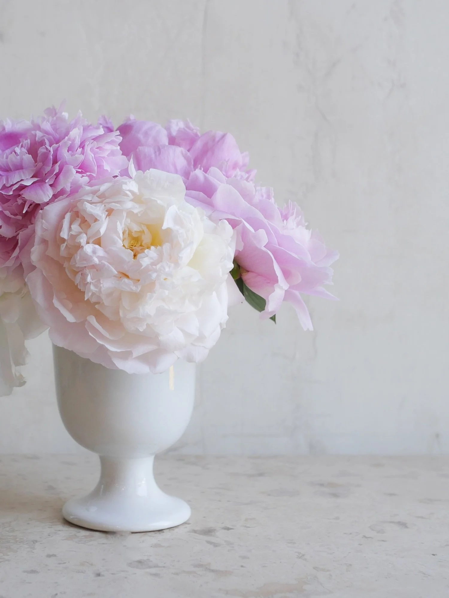 spring-peonies-flower-arrangement-les-fleurs-andover-2.jpg