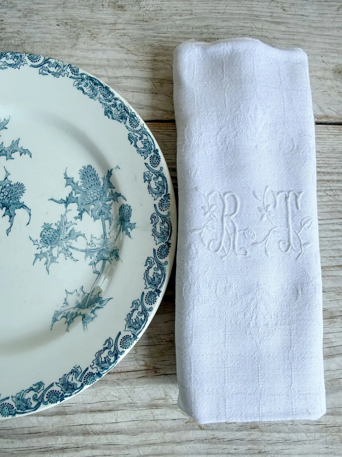 antique-terre-de-fer-clairfontaine-plate-blue-thistle-floral-pattern (2).jpg
