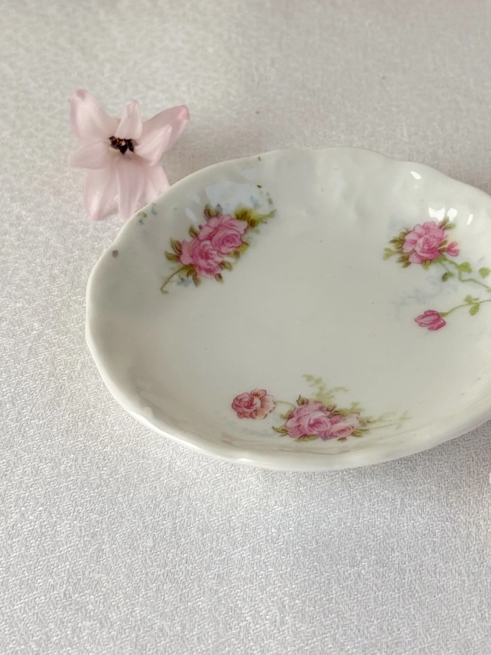 limoges-pink-roses-butter-pat-dish (6).jpg