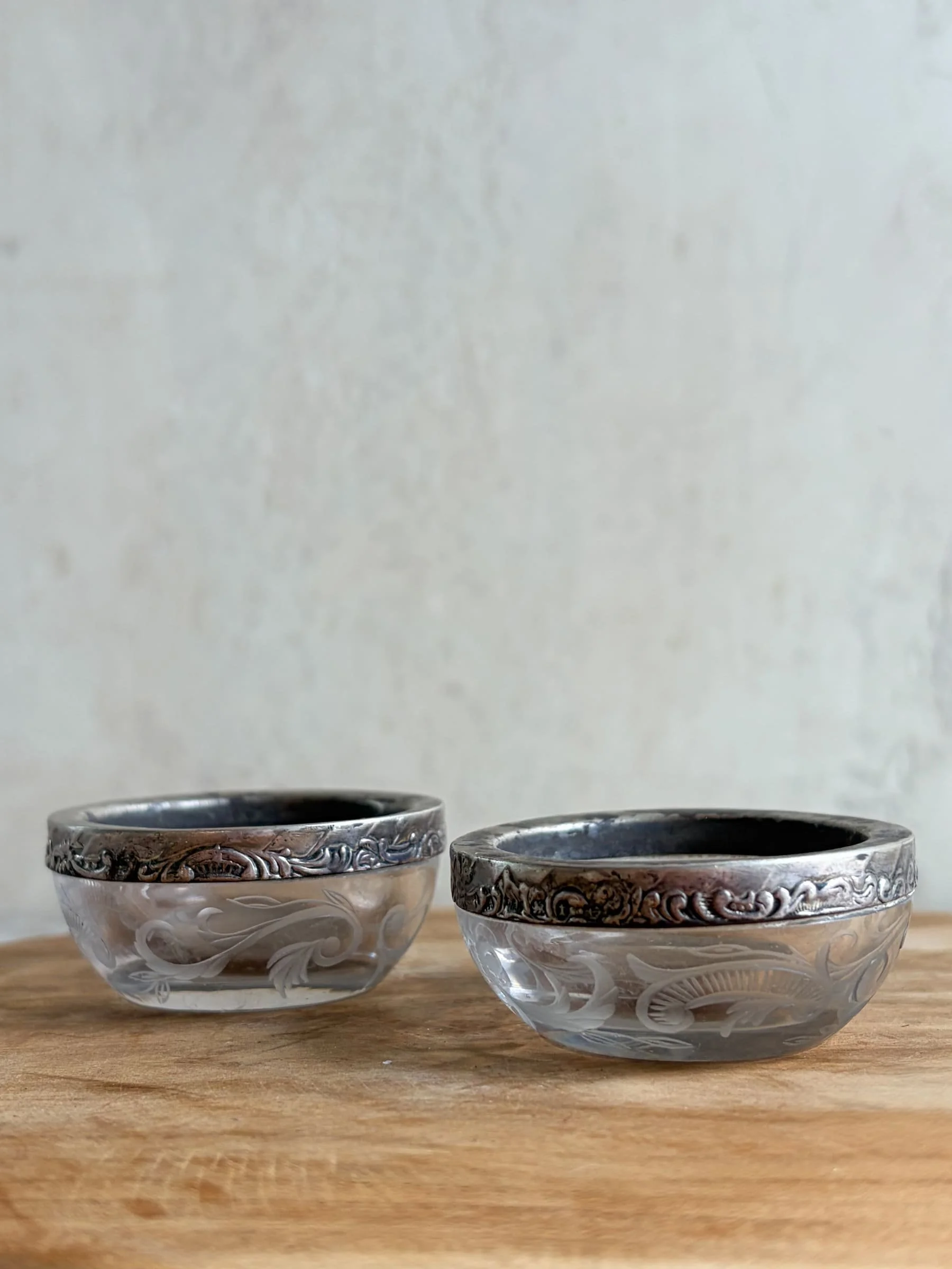 antique-etched-glass-silver-rim-salt-pepper-cellars (4).jpg