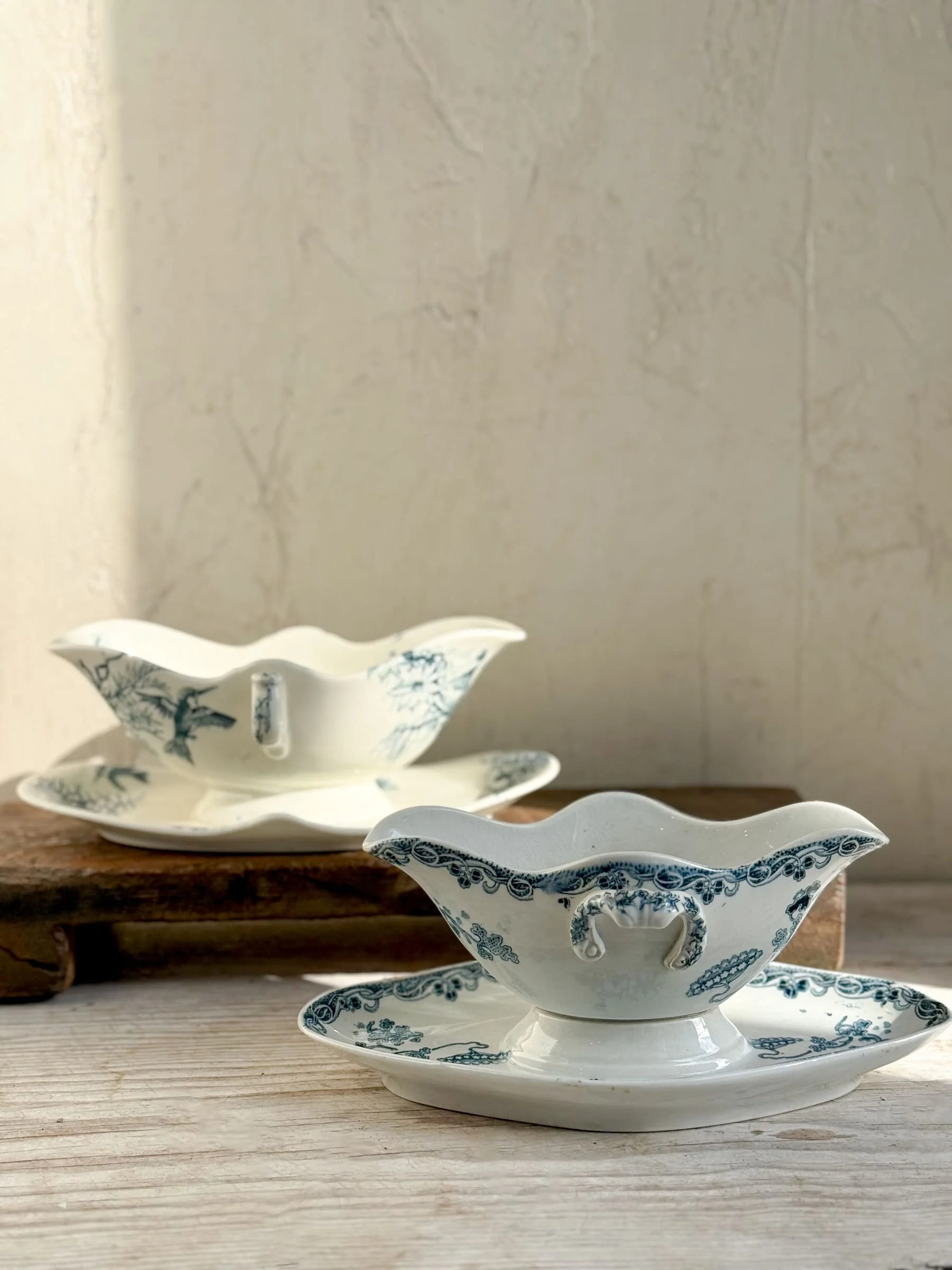 terre-de-fer-gravy-boat-antique-french-ironstone-sauce-boat (1).jpg