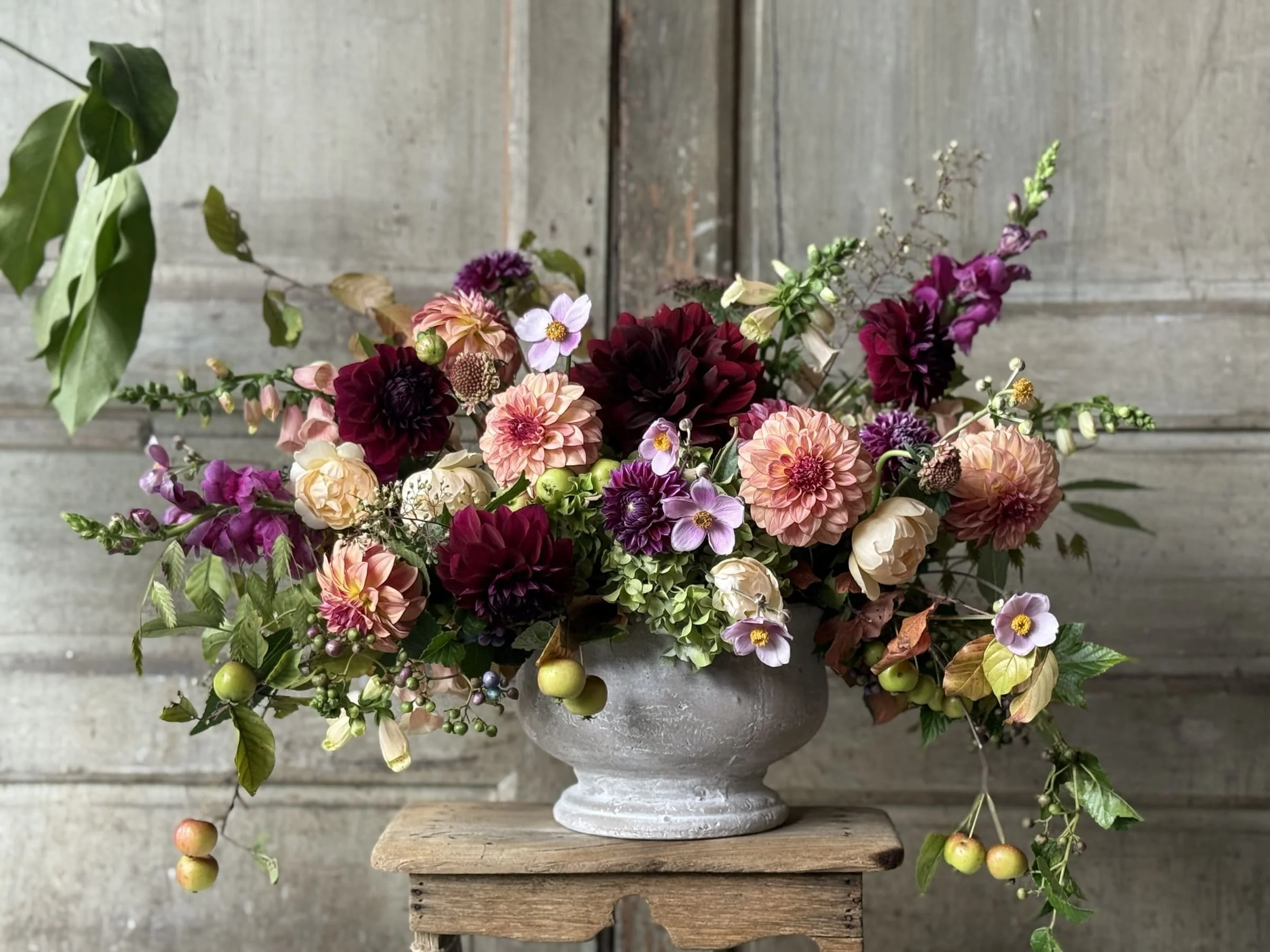 dahlia flower arrangement fall floral design workshop at Les Fleurs Andover