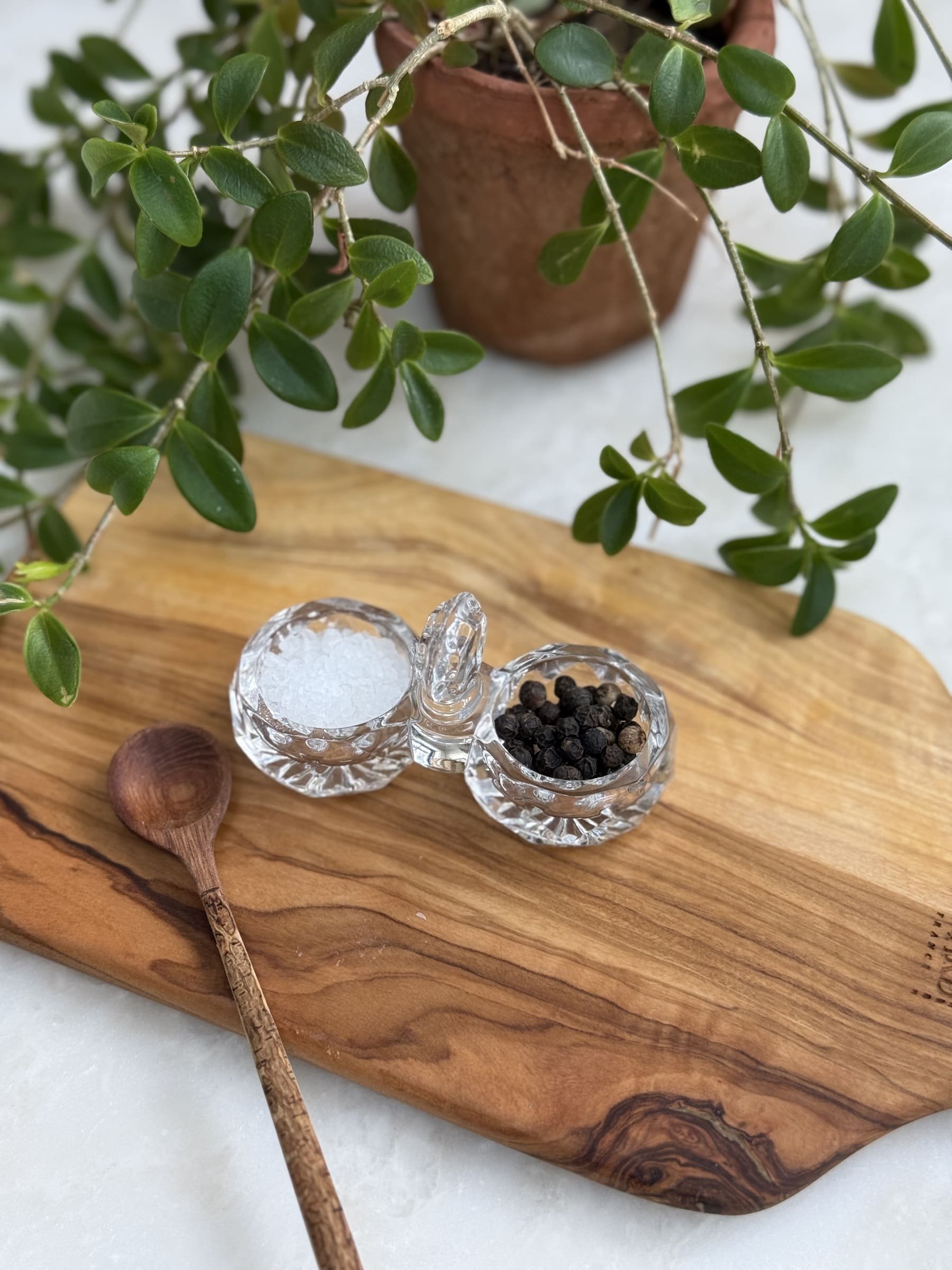 vintqge-cut-glass-salt-pepper-cellar-server-dish (5).jpg