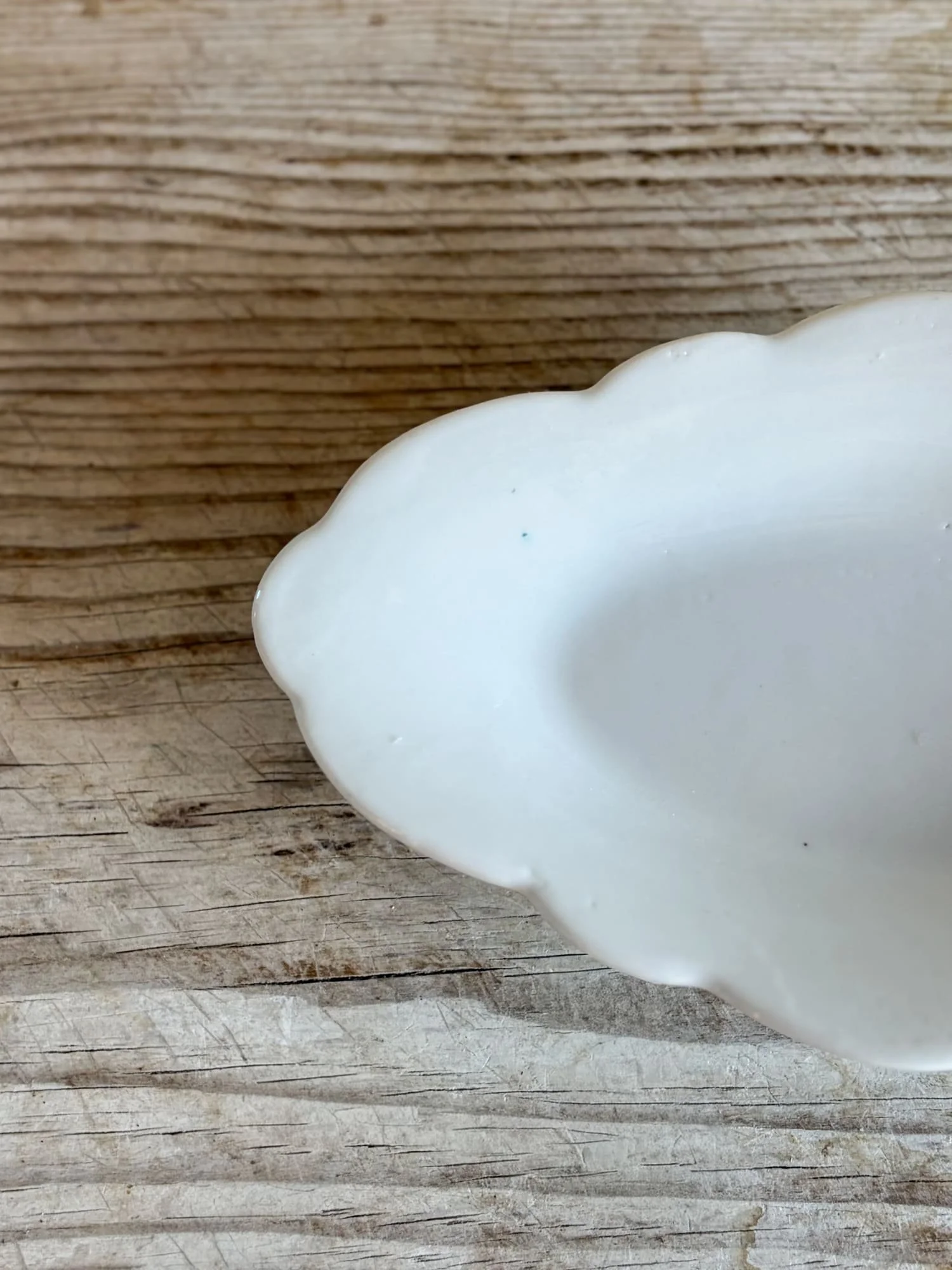 vintage-french-white-ironstone-scalloped-edge-dish (4).jpg